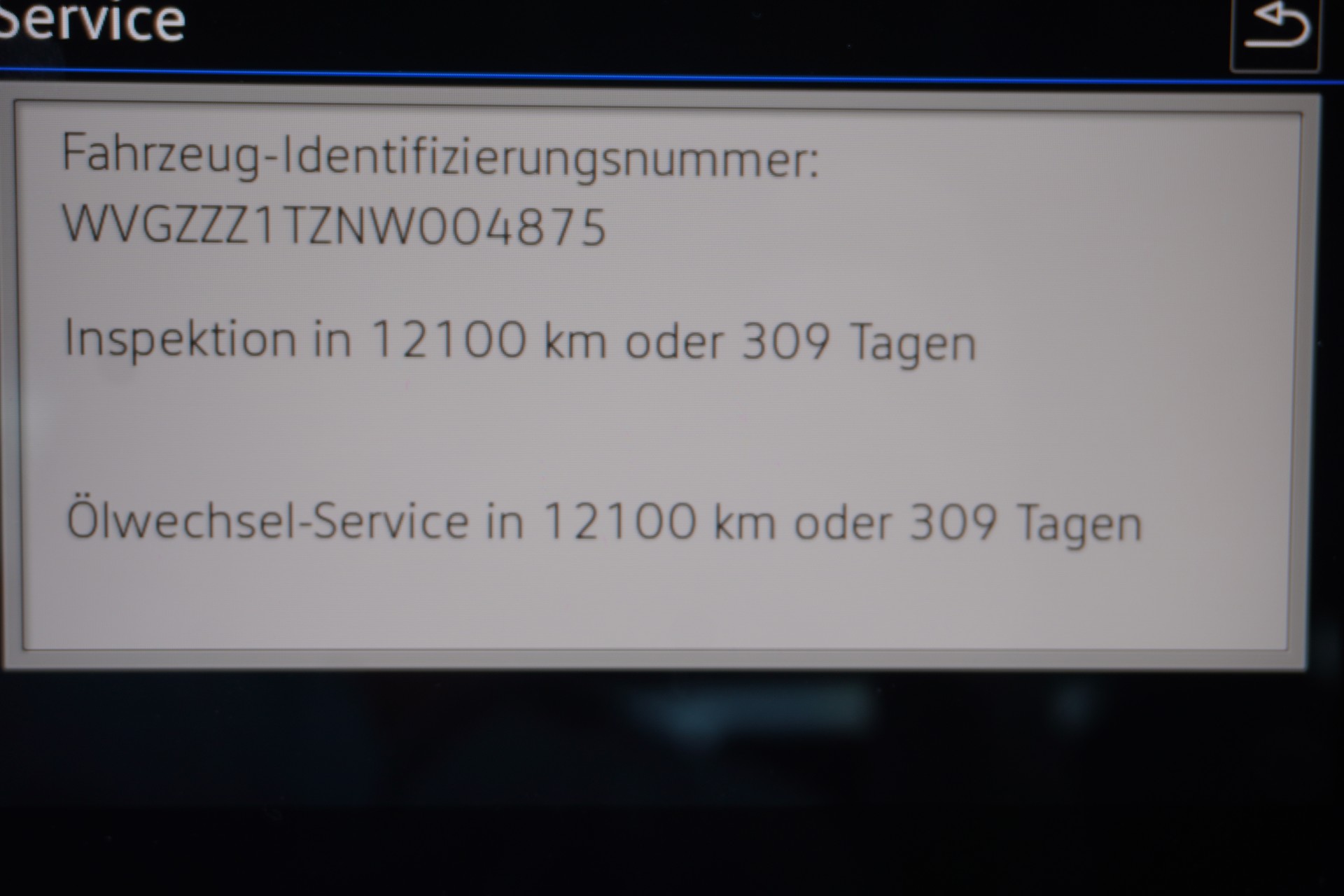 VW Touran 1.5 TSI EVO Highline DSG 7-PLÄTZER R-LINE!!!-image-30