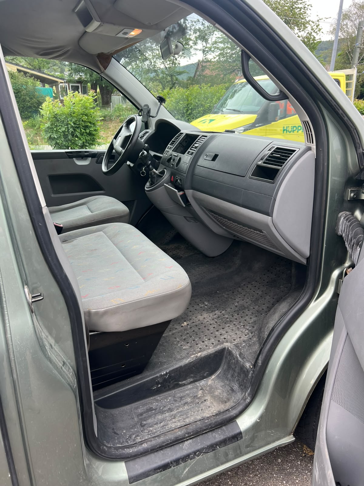 VW T5 Caravelle Trend 2.5 TDI PD-image-3