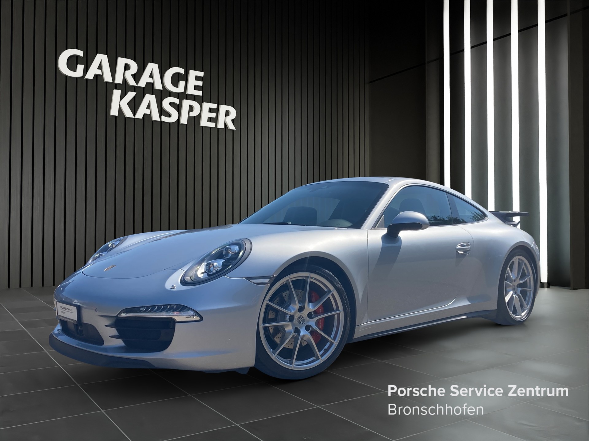 PORSCHE 911 Carrera 4S