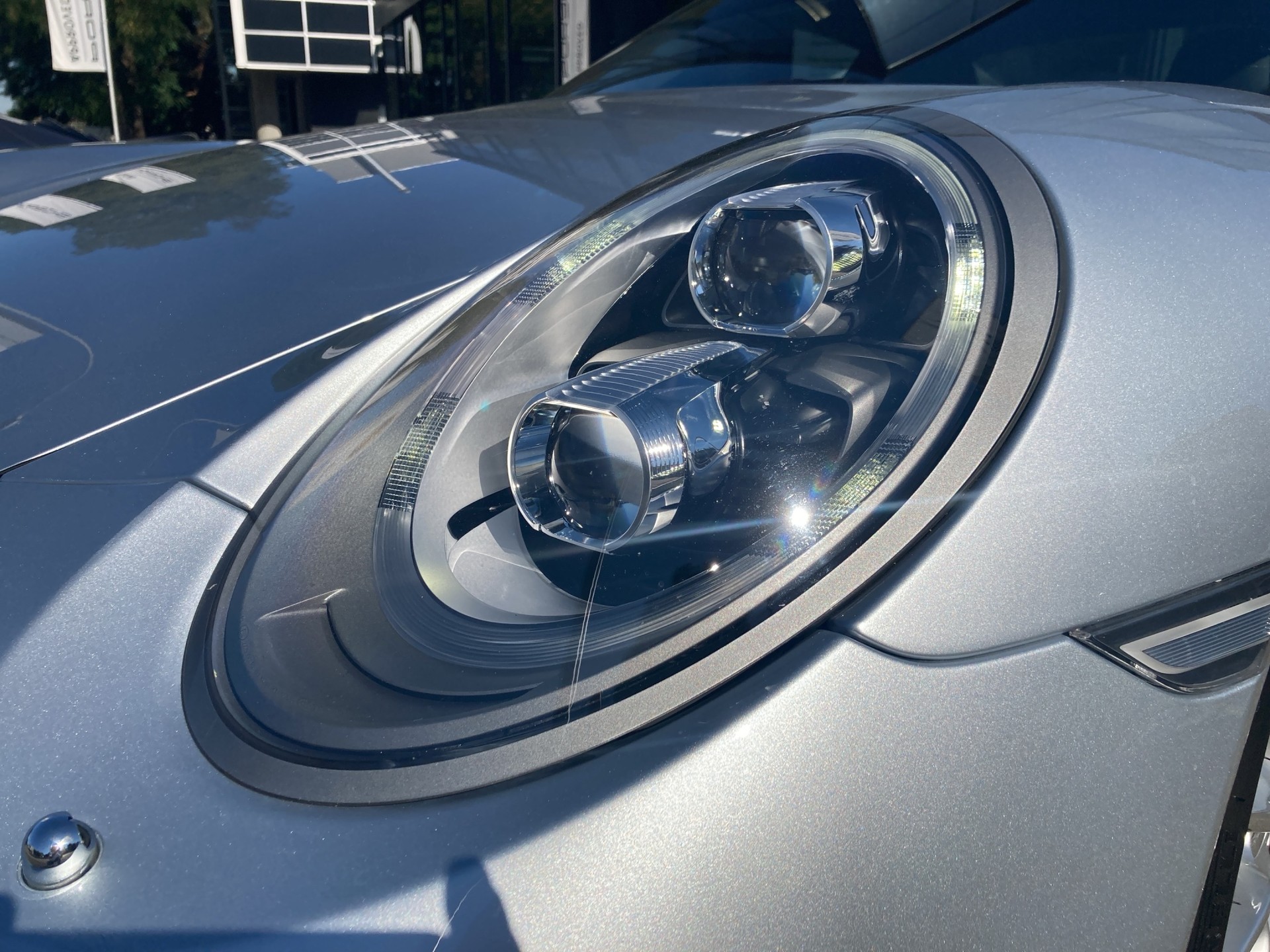 PORSCHE 911 Carrera 4S-image-25