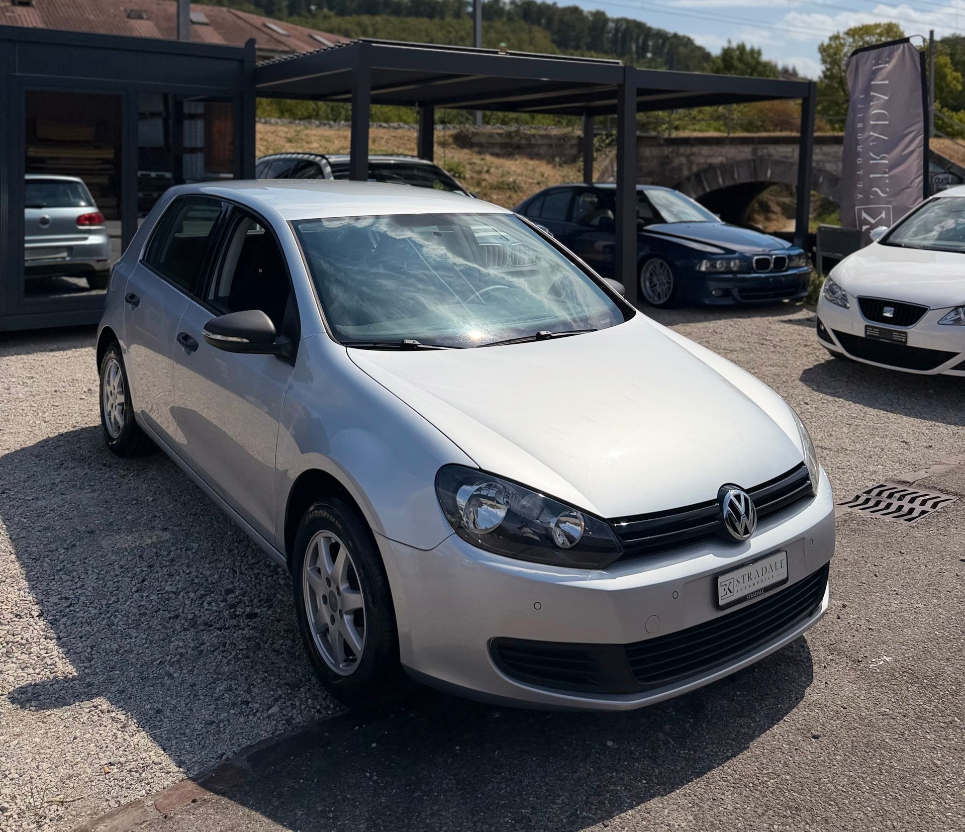 VW Golf 1.4 Trendline **Frisch ab MFK** **Frisch ab Service **-image-2