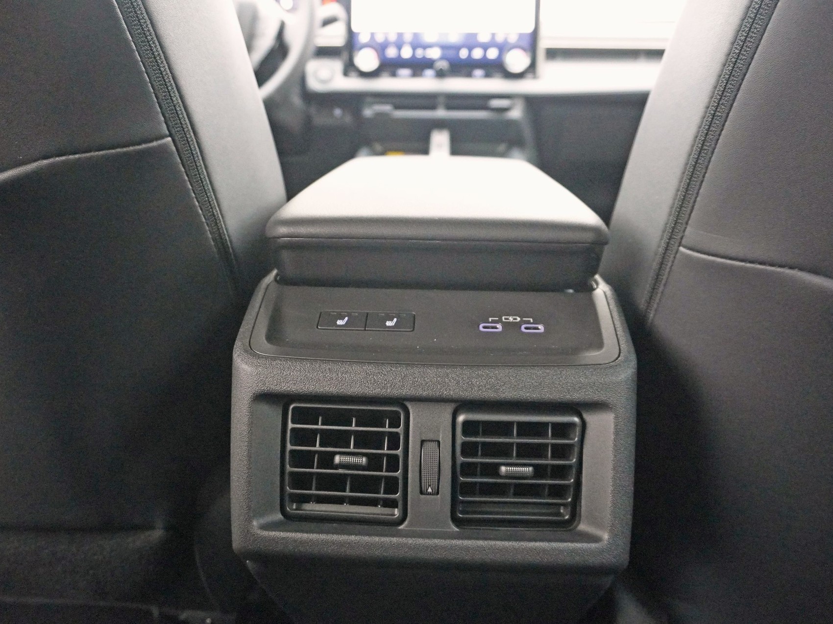 TOYOTA bZ4X Touring Premium AWD ** 360° Kamera **-image-19