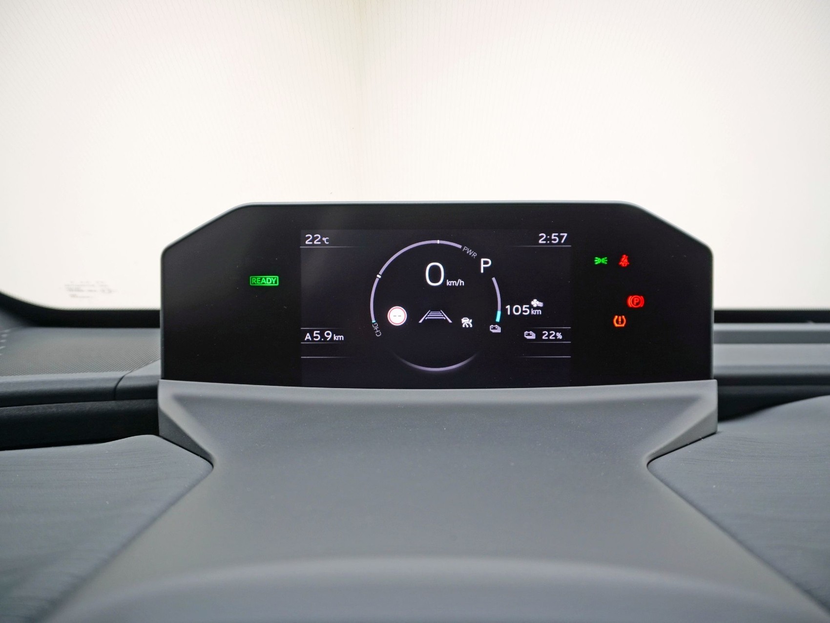 TOYOTA bZ4X Touring Premium AWD ** 360° Kamera **-image-10