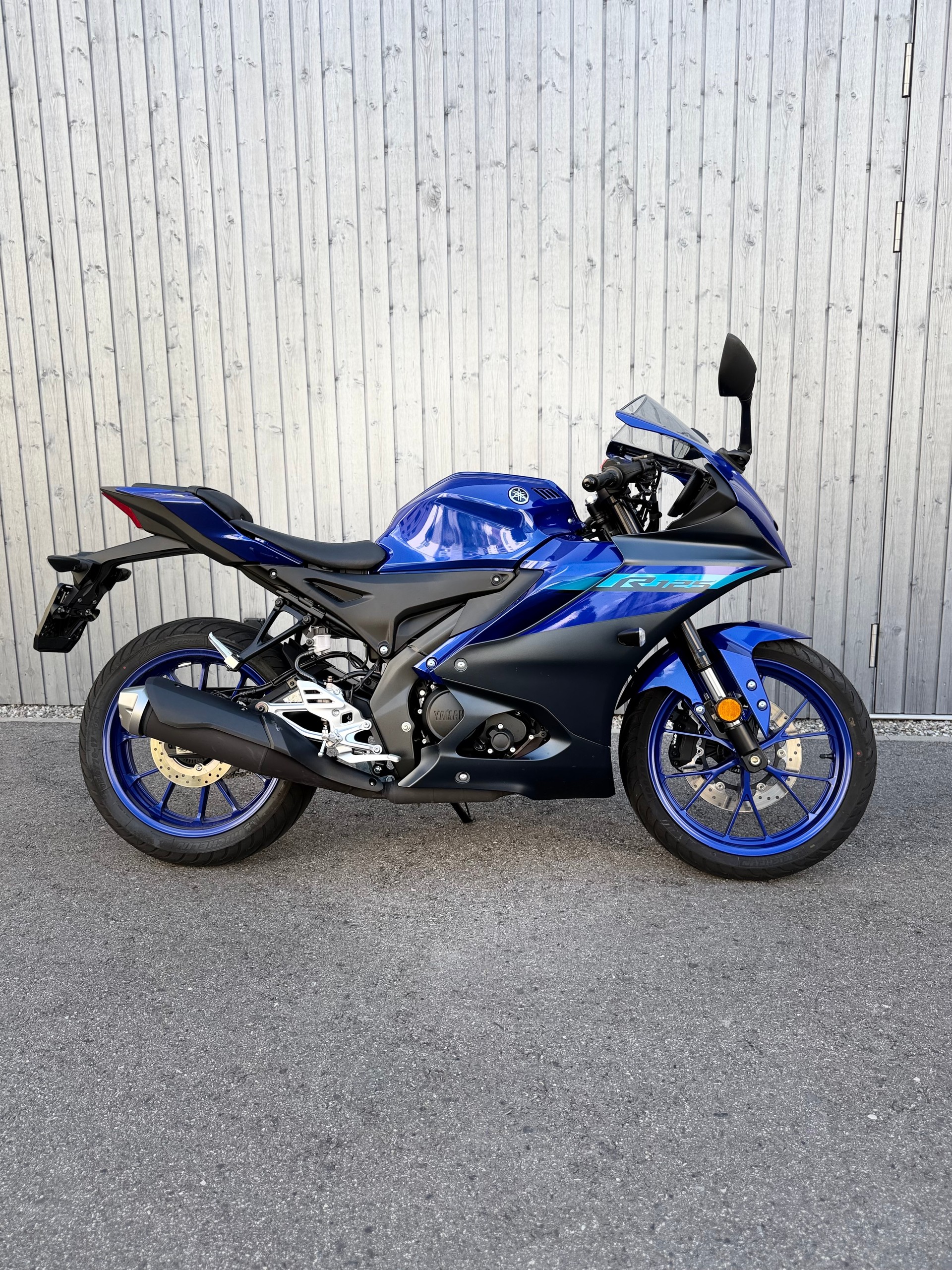 YAMAHA YZF-R 125 ABS-image-0