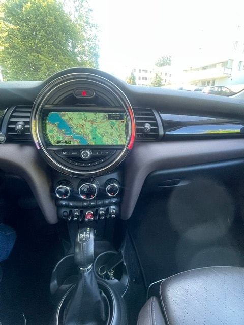 MINI Cooper S Steptronic CH-image-2