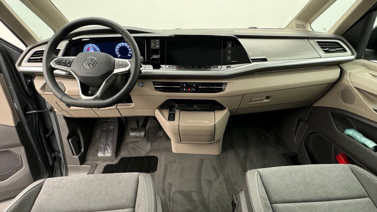 VW Multivan 1.5 eHybrid Life Edition 4Motion DSG-image-5