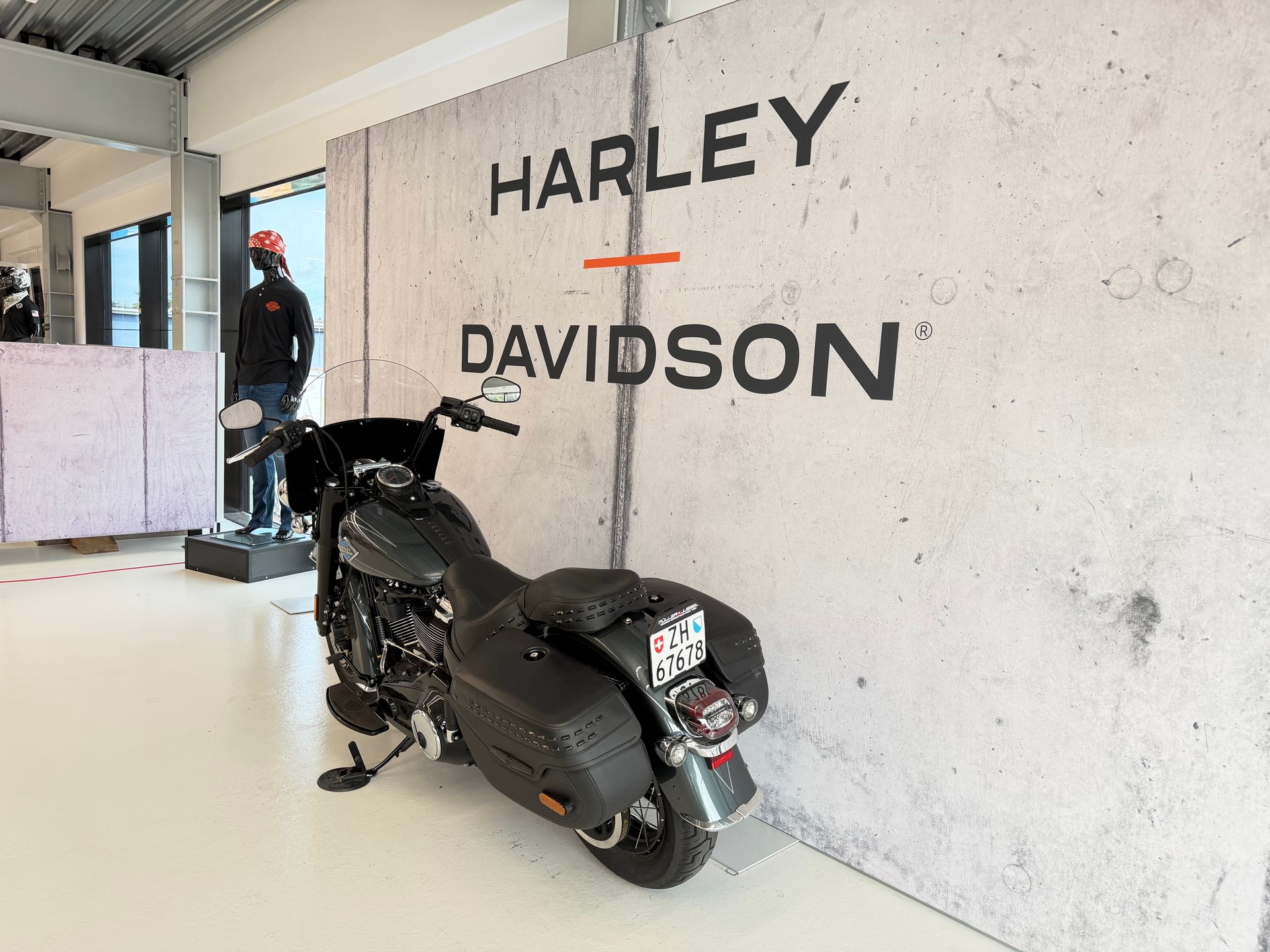HARLEY-DAVIDSON FLHC Heritage Classic 117 (35KW MÖGLICH)-image-5
