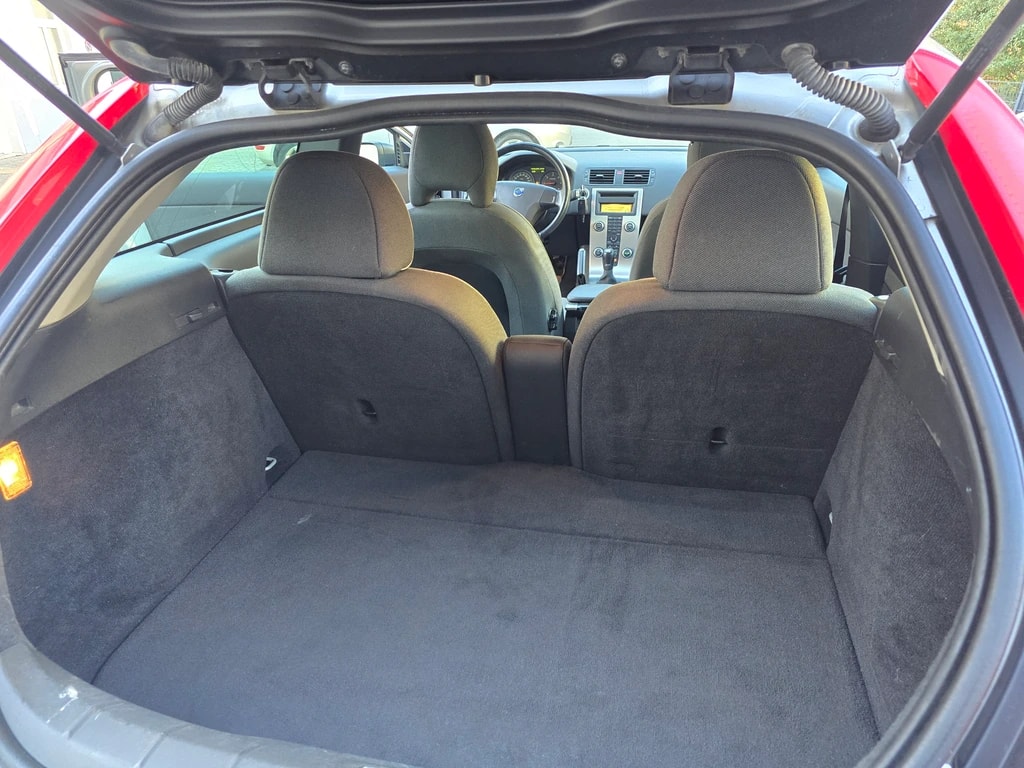 VOLVO C30 1.6D Kinetic-image-10