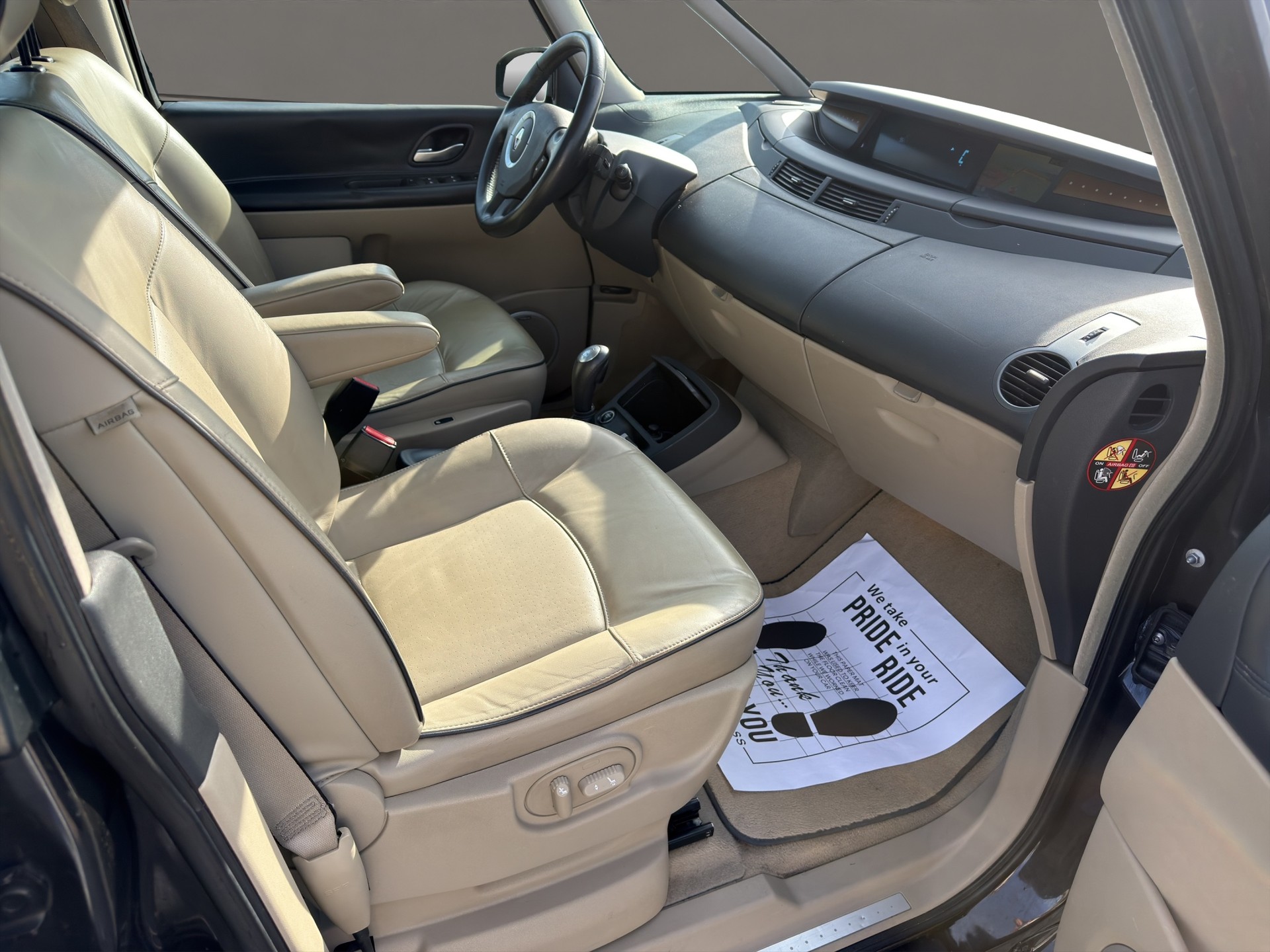RENAULT Grand Espace 3.5 V6 Initiale Automatic-image-13