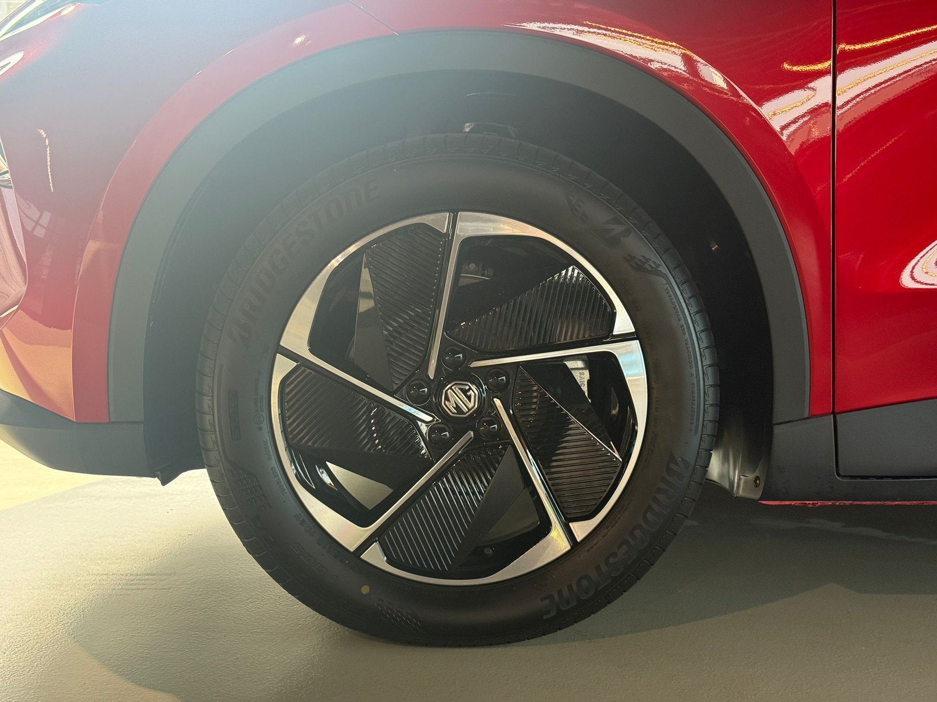 MG S5 EV 64kWh Luxury-image-23