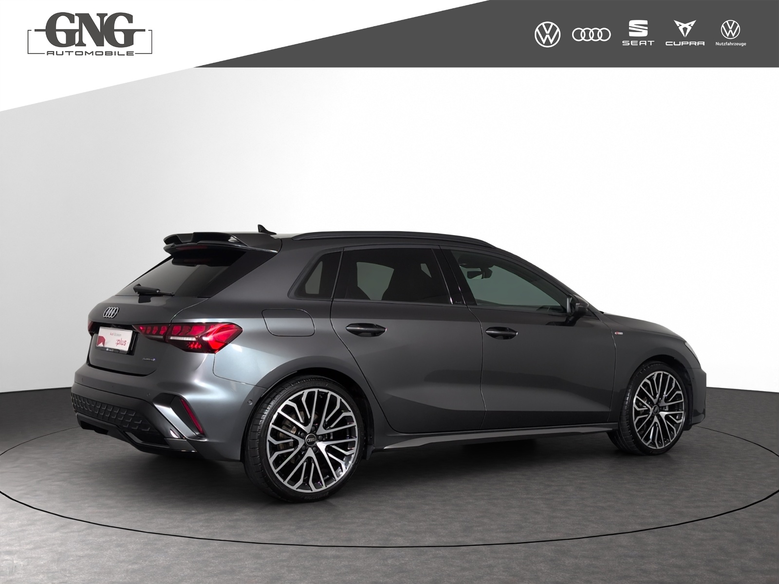 AUDI A3 Sportback TFSI 150 kW quattro S line S tronic-showroom-element-2