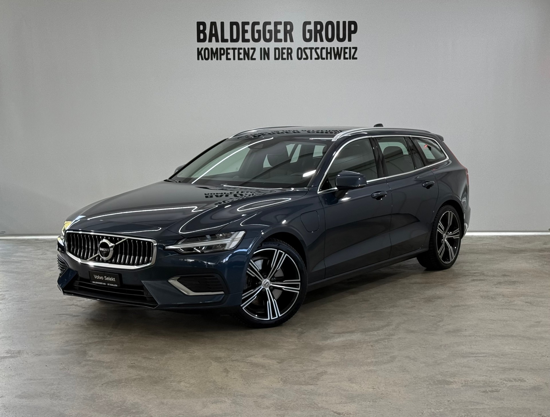 VOLVO V60 2.0 T8 TE Inscription eAWD