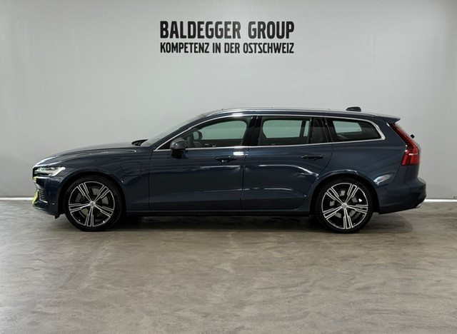 VOLVO V60 2.0 T8 TE Inscription eAWD-showroom-element-2