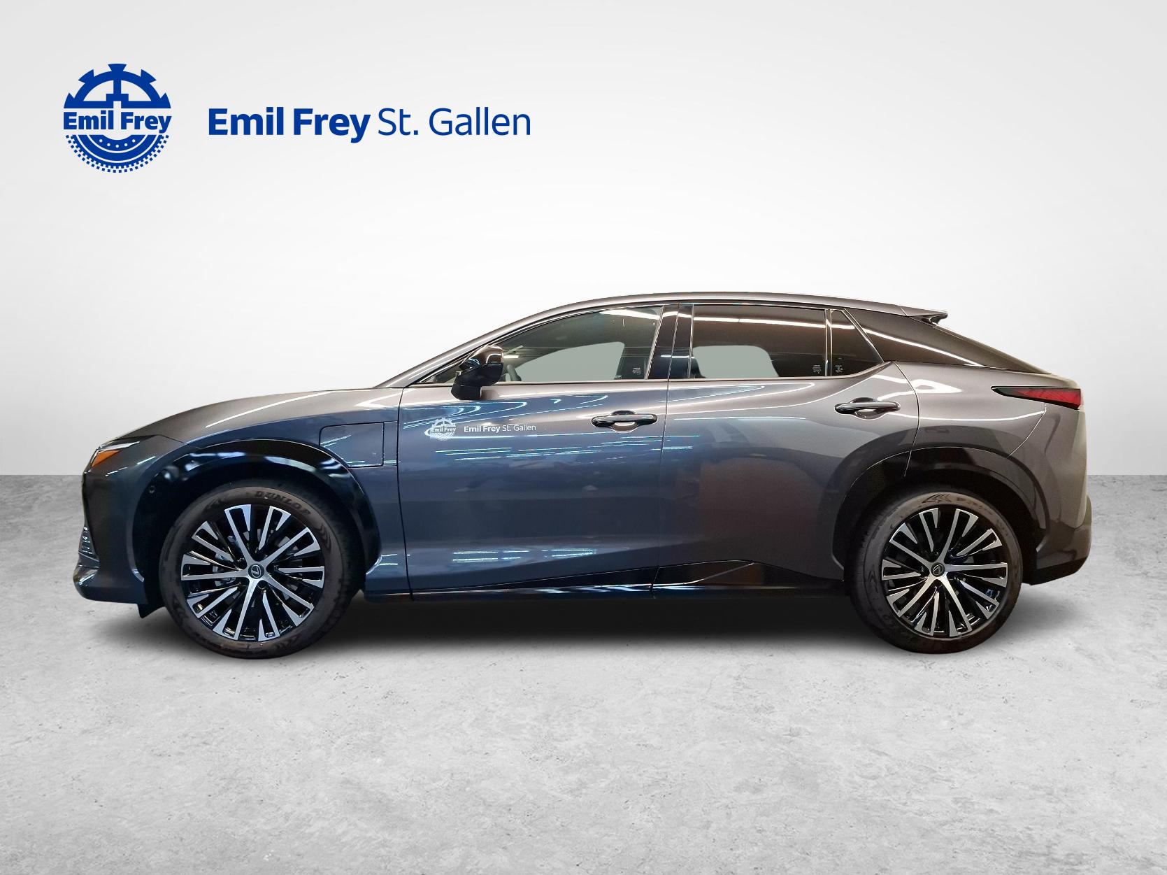 LEXUS RZ 500e Excellence-showroom-element-1
