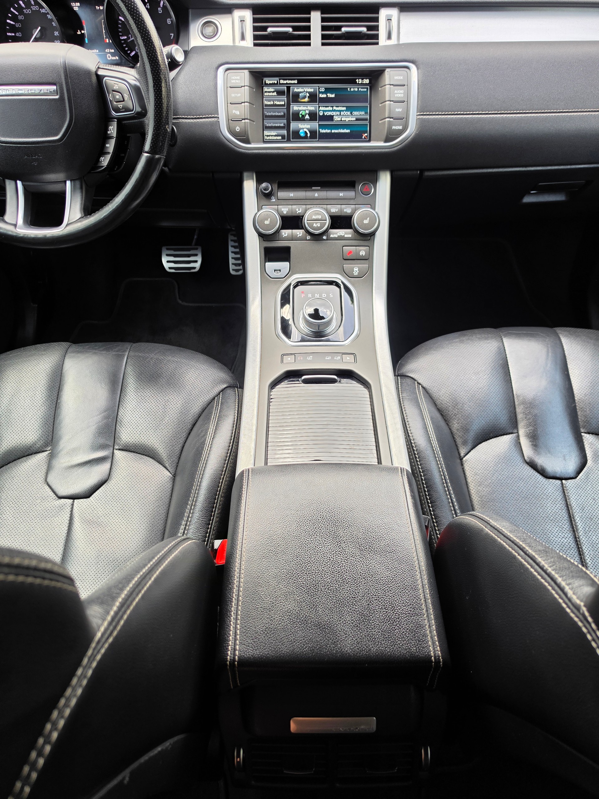 LAND ROVER RANGE ROVER EVOQUE-image-27