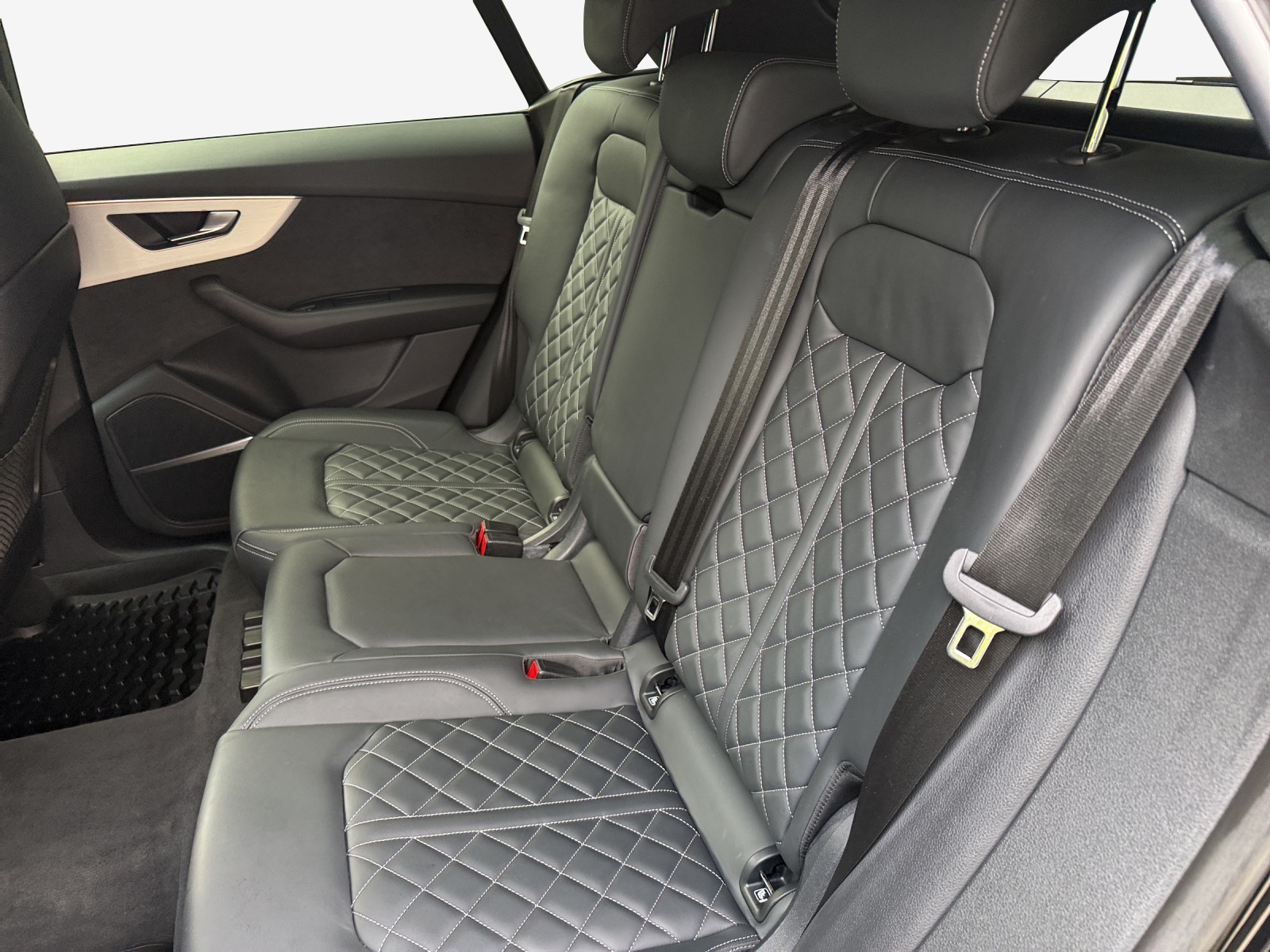 AUDI Q8 50 TDI quattro tiptronic-image-11