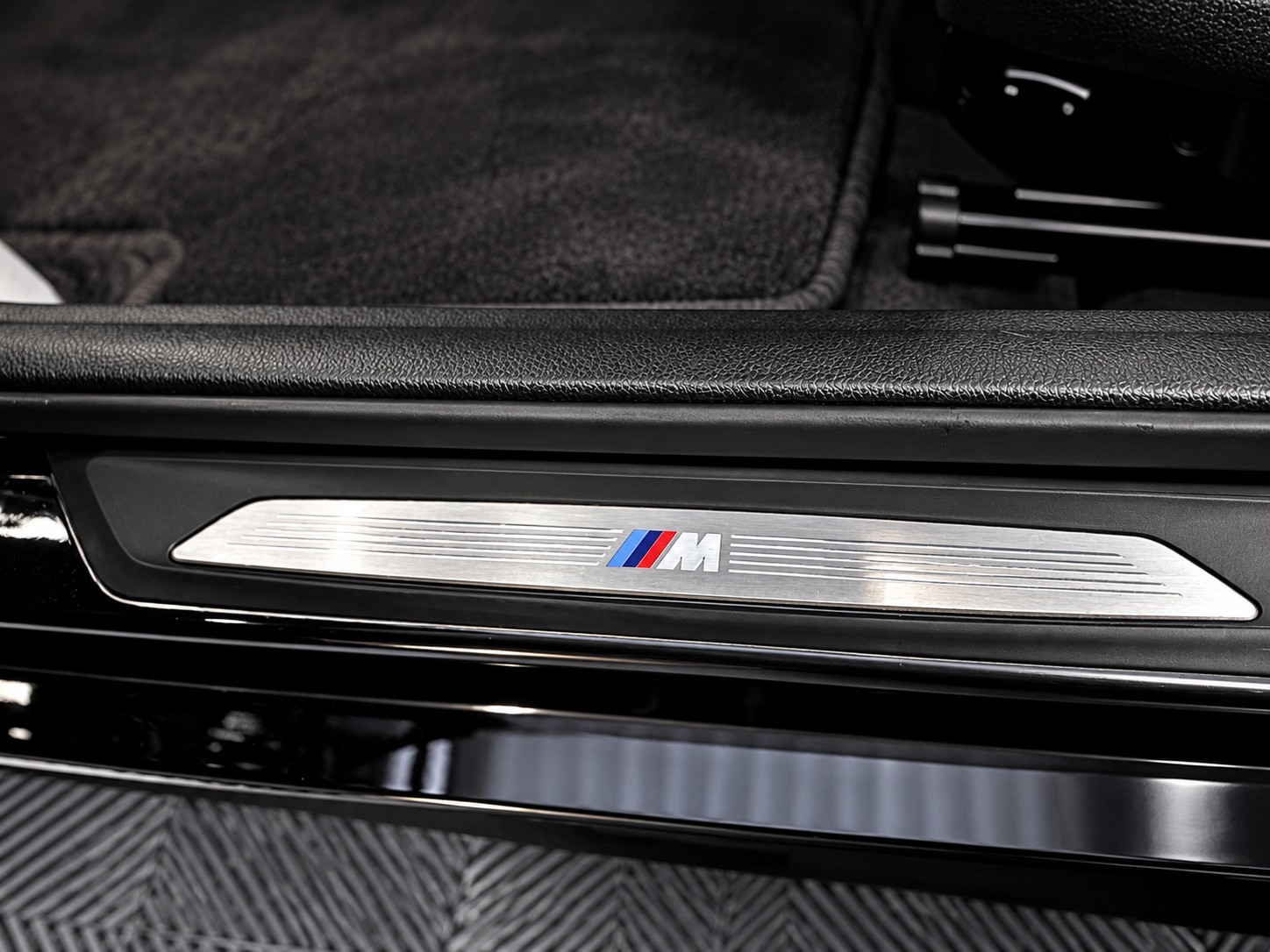 BMW 125d M-Sport-image-11