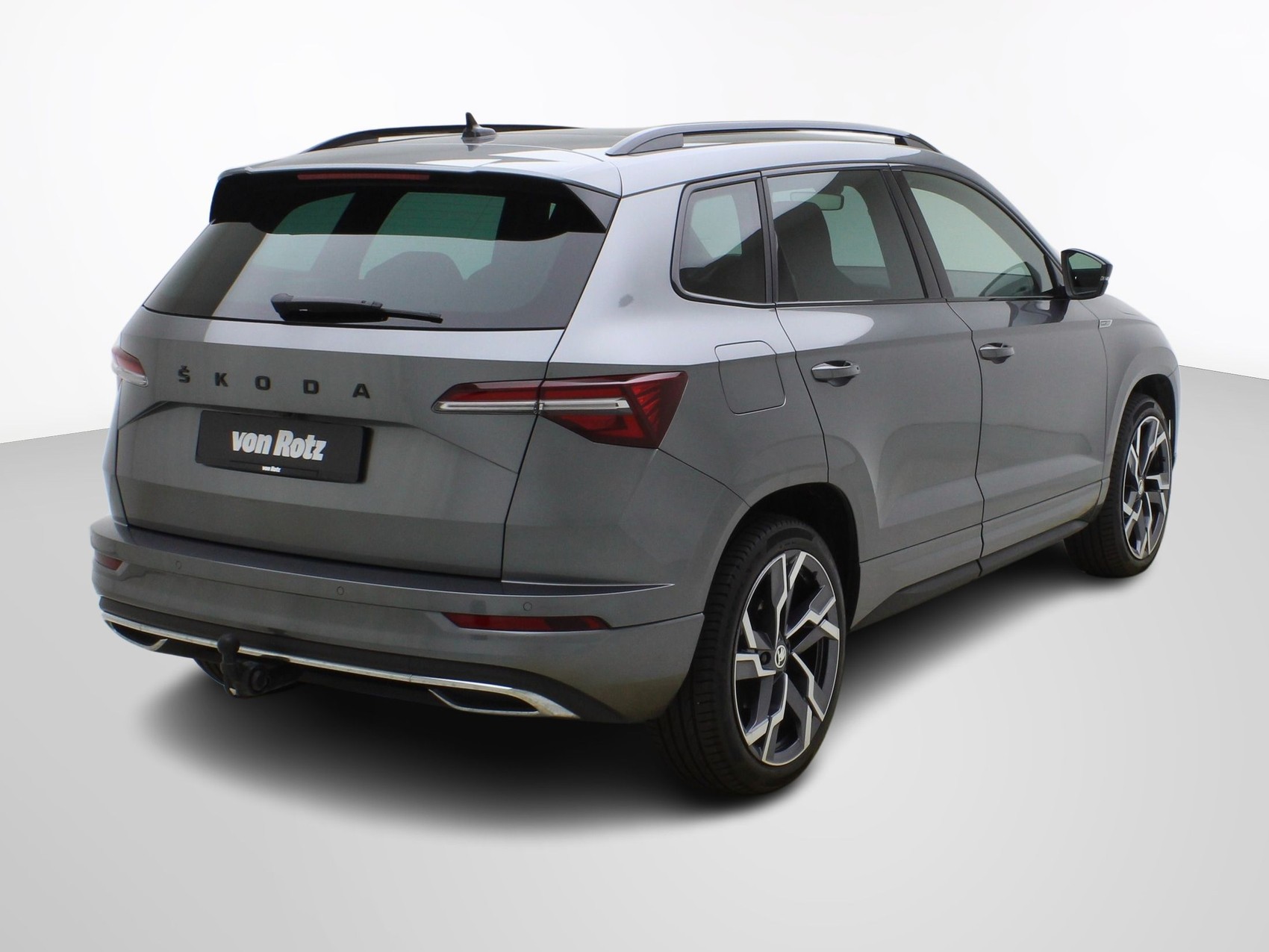 SKODA Karoq 2.0 TDI DSG Sport Line 4x4-image-4