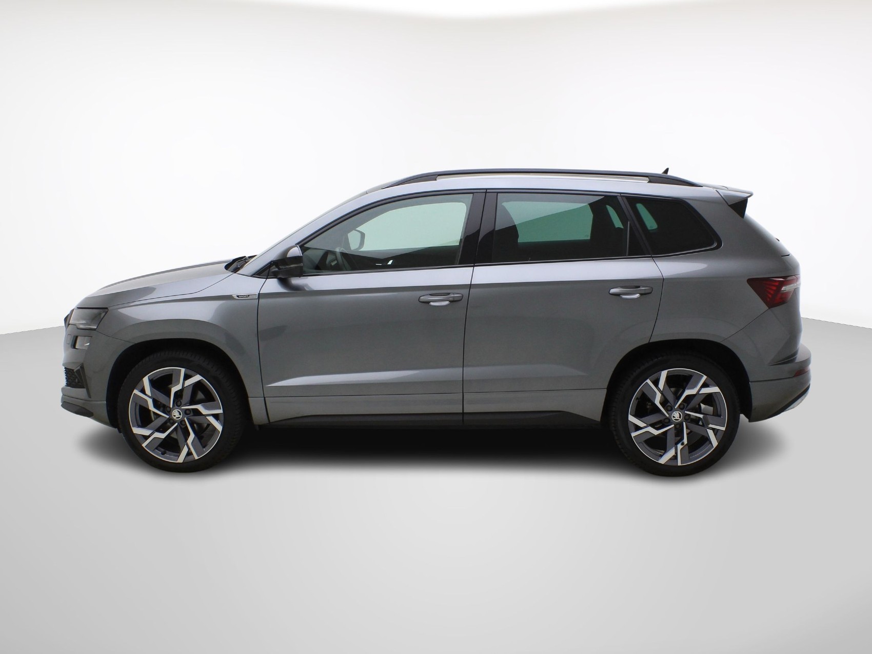 SKODA Karoq 2.0 TDI DSG Sport Line 4x4-showroom-element-2
