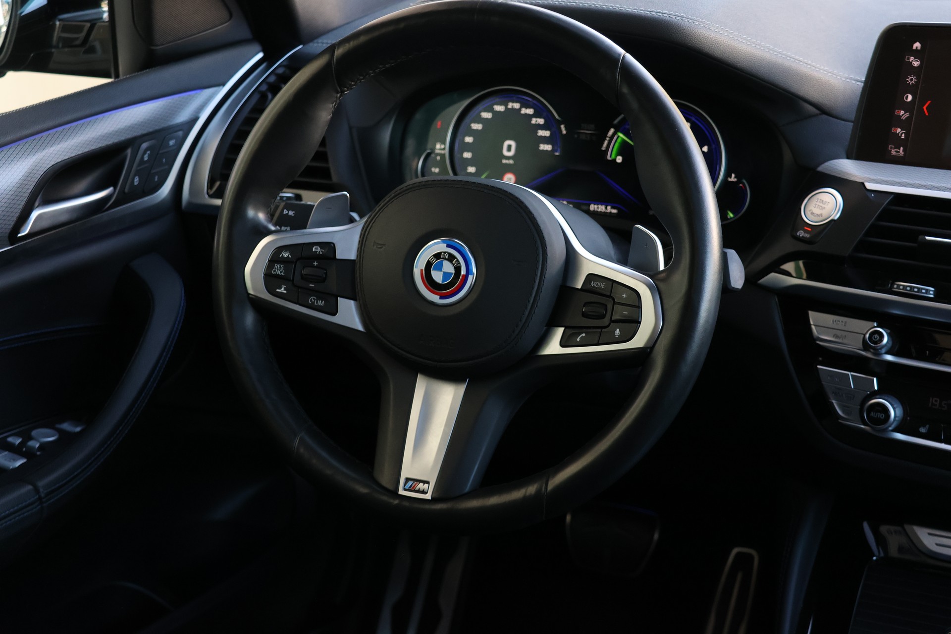 BMW X4 xDrive M40d Steptronic (CH)-image-13