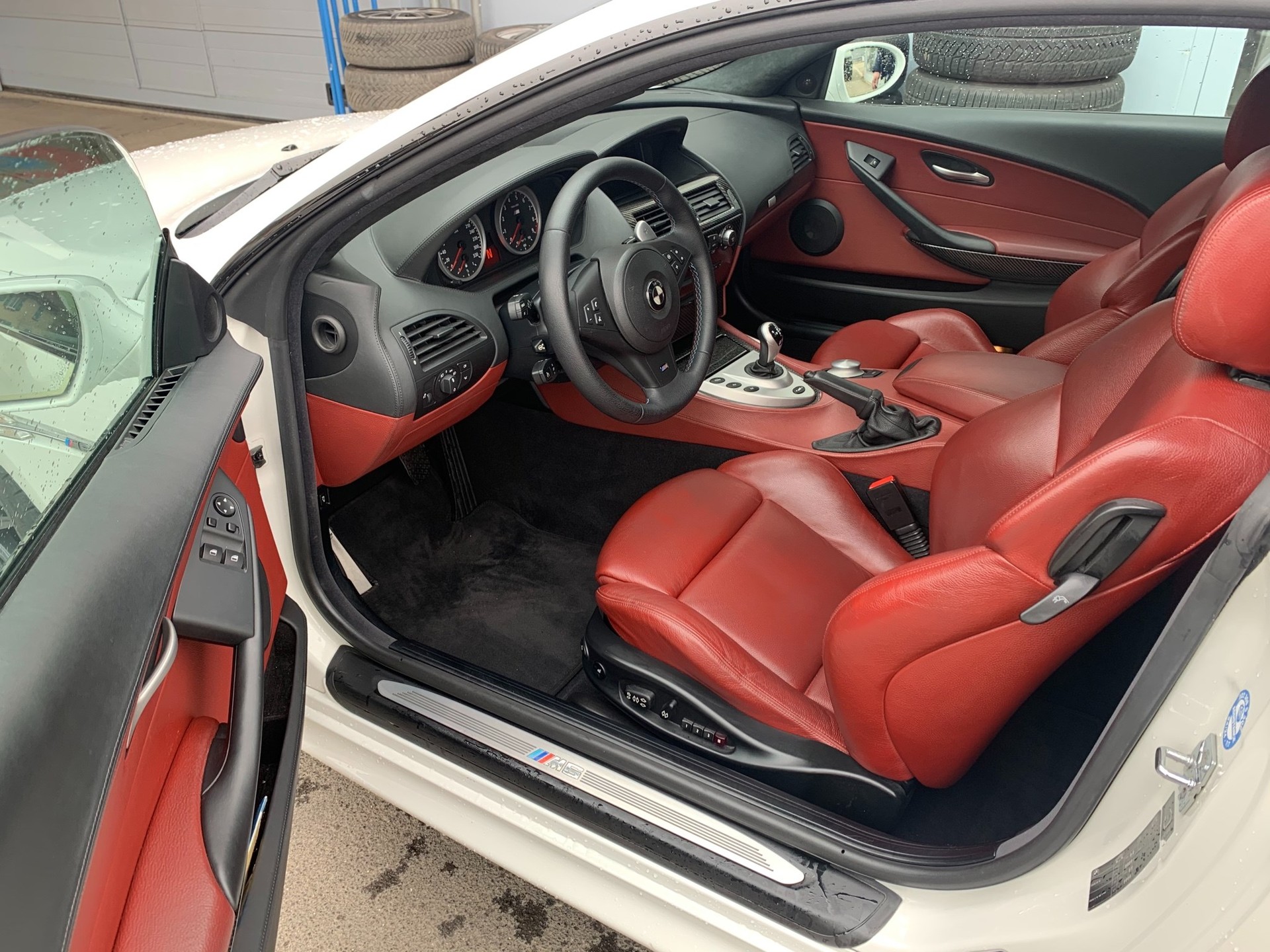 BMW M6-image-8