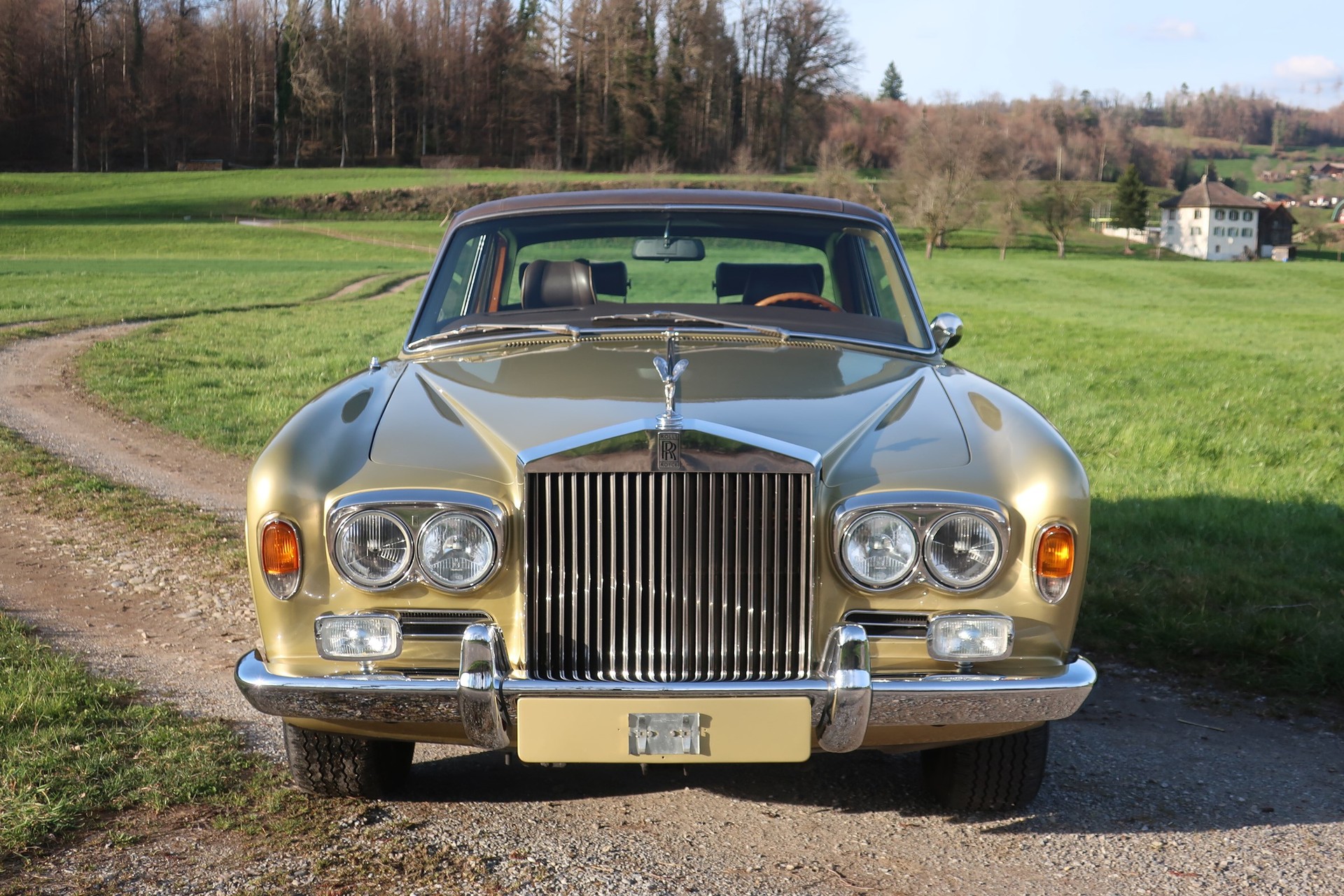 ROLLS-ROYCE CORNICHE Fixed Head Coupé-image-1