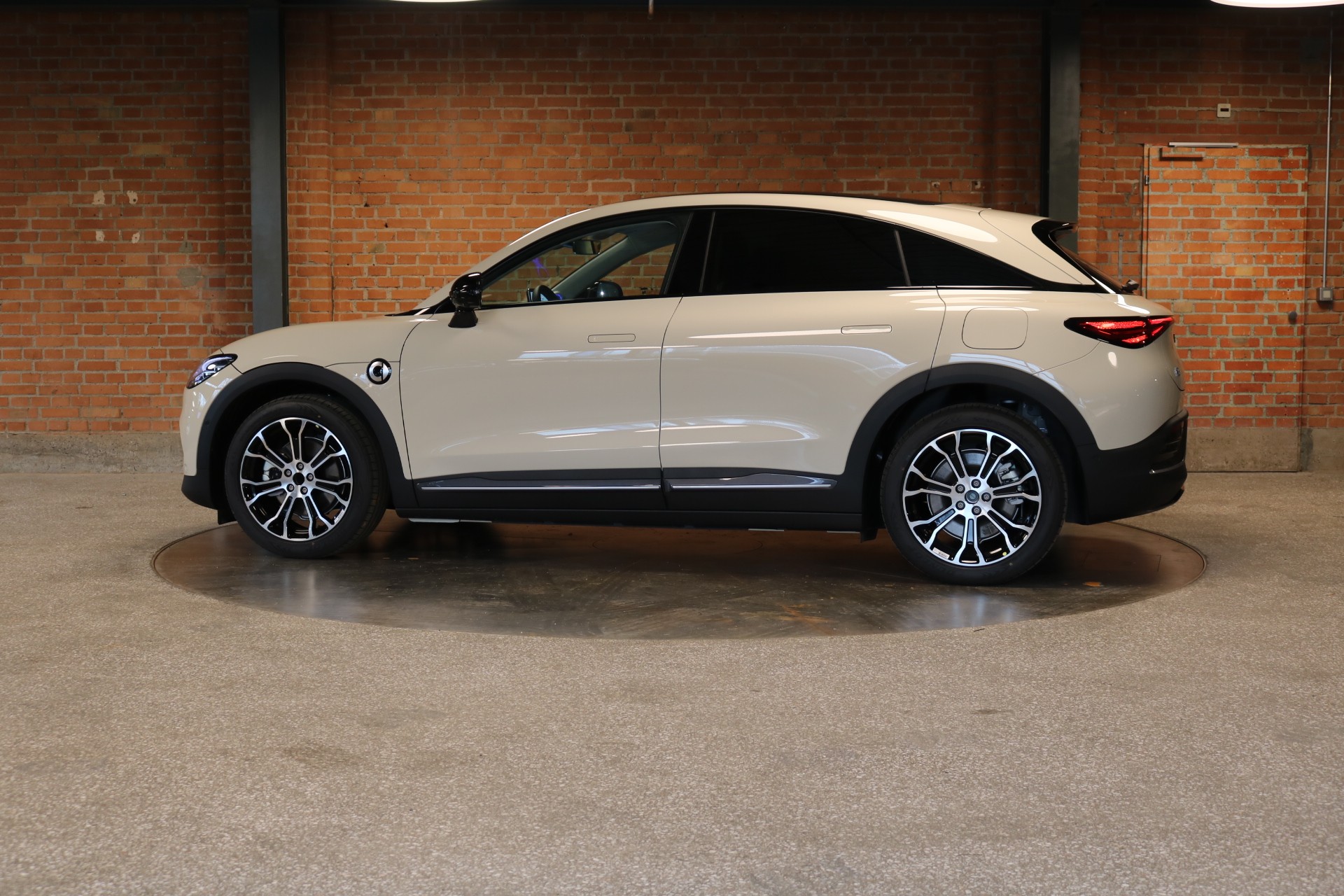 SMART #3 66kWh Premium, 272 PS, Aktions-Leasing 1,9%, sofort verfügbar-image-5