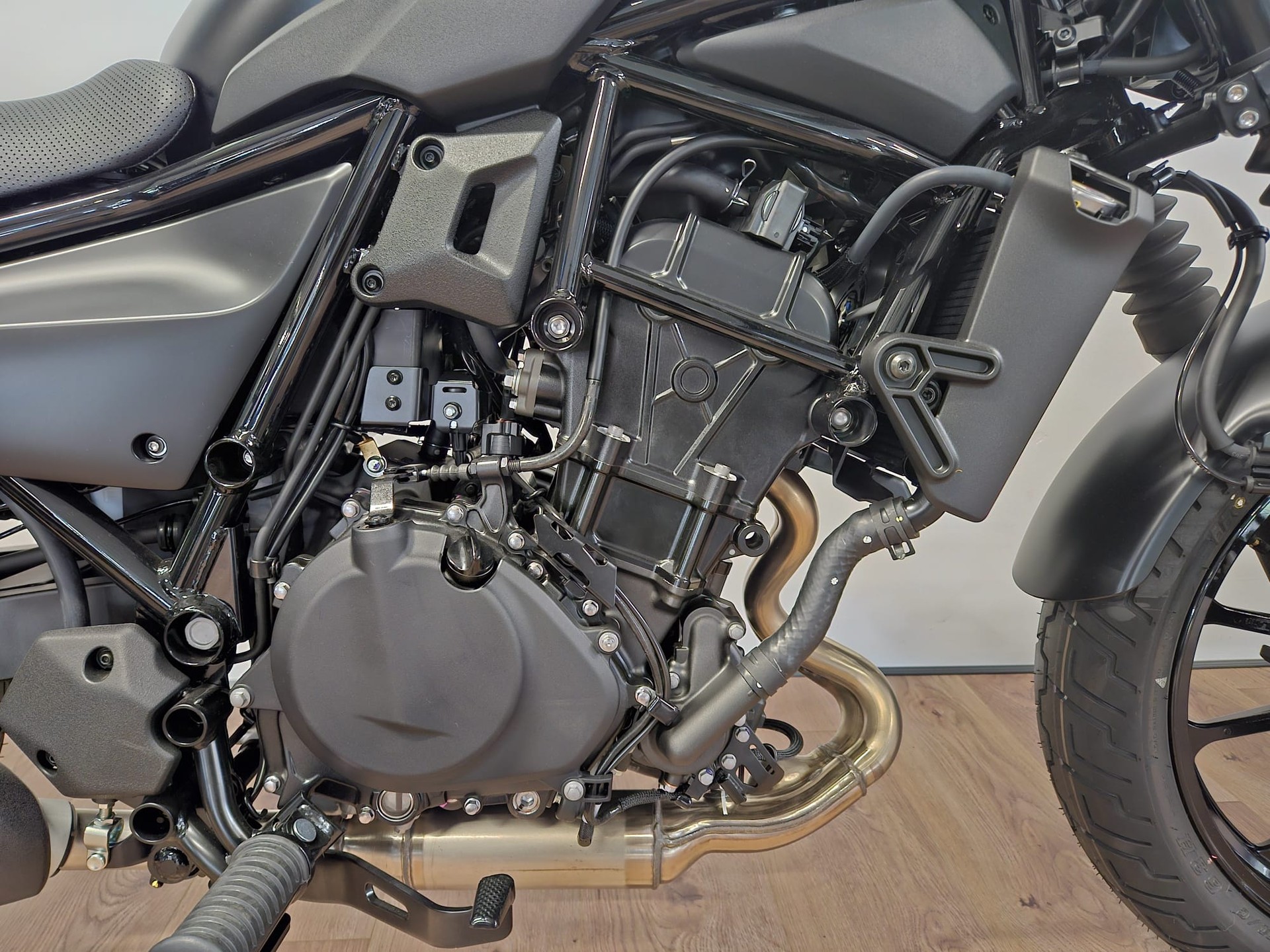 KAWASAKI Eliminator 500 SE-image-5