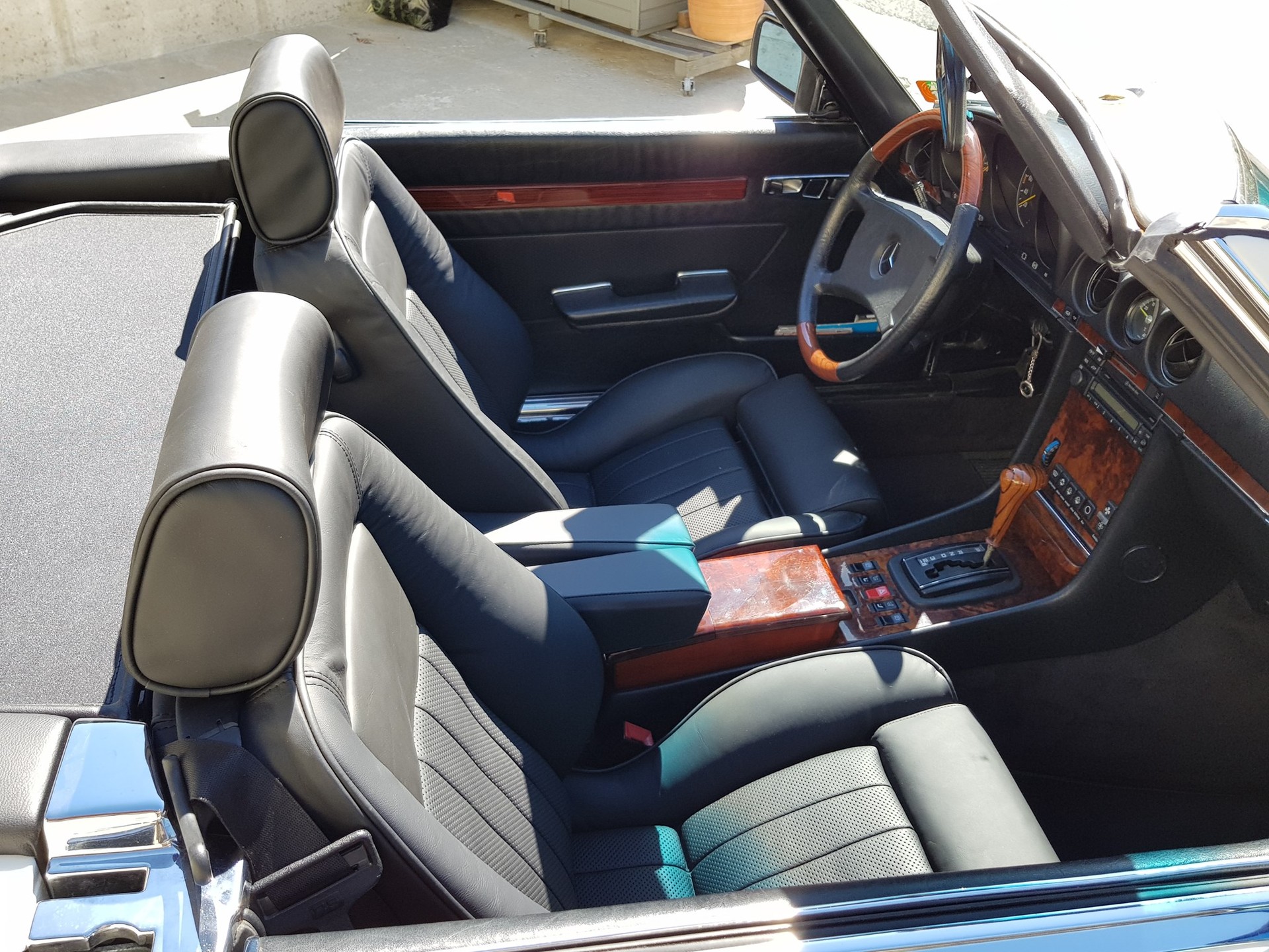 MERCEDES-BENZ SL 380-image-2