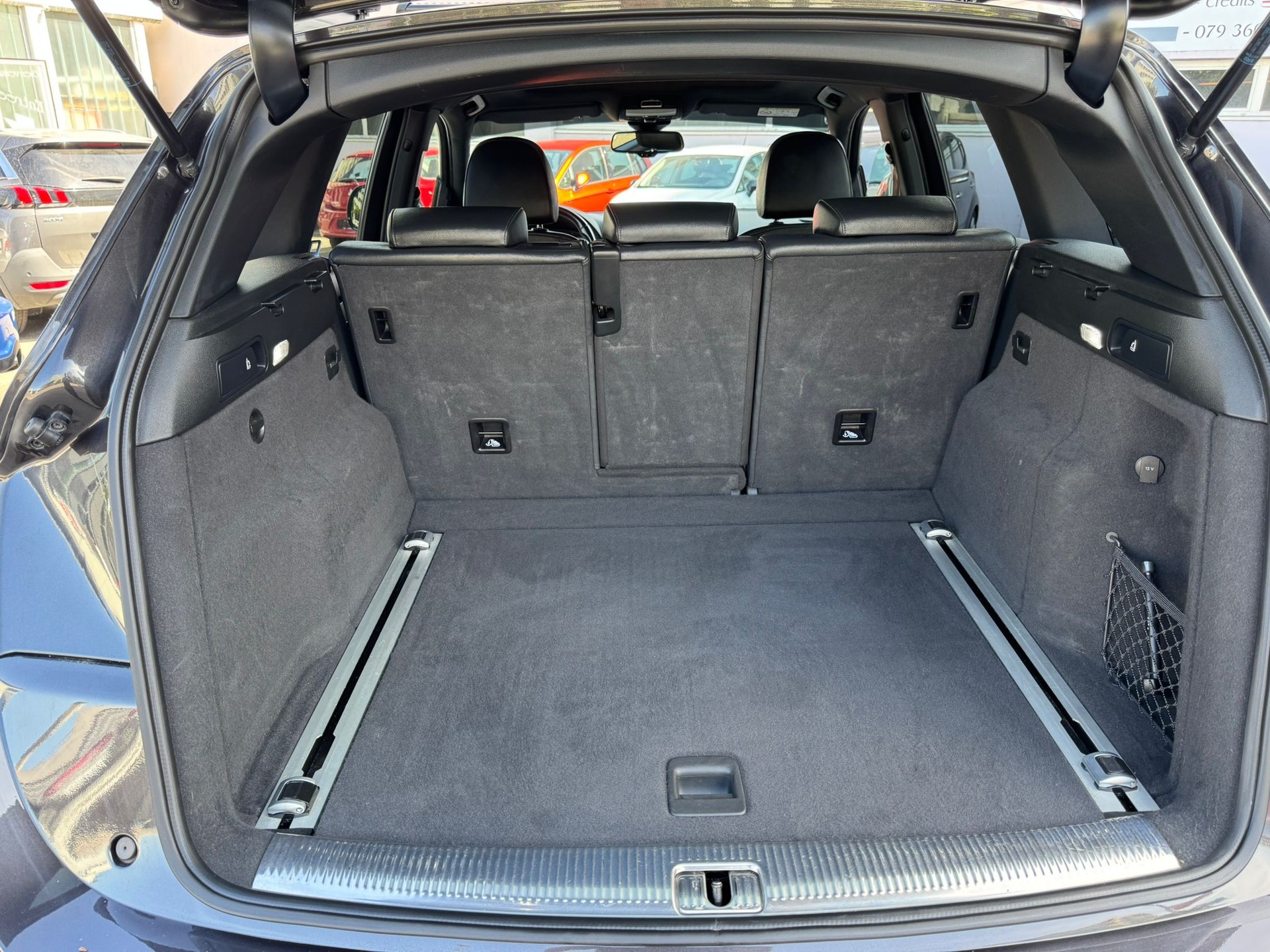AUDI SQ5 3.0 TDI quattro tiptronic-image-12