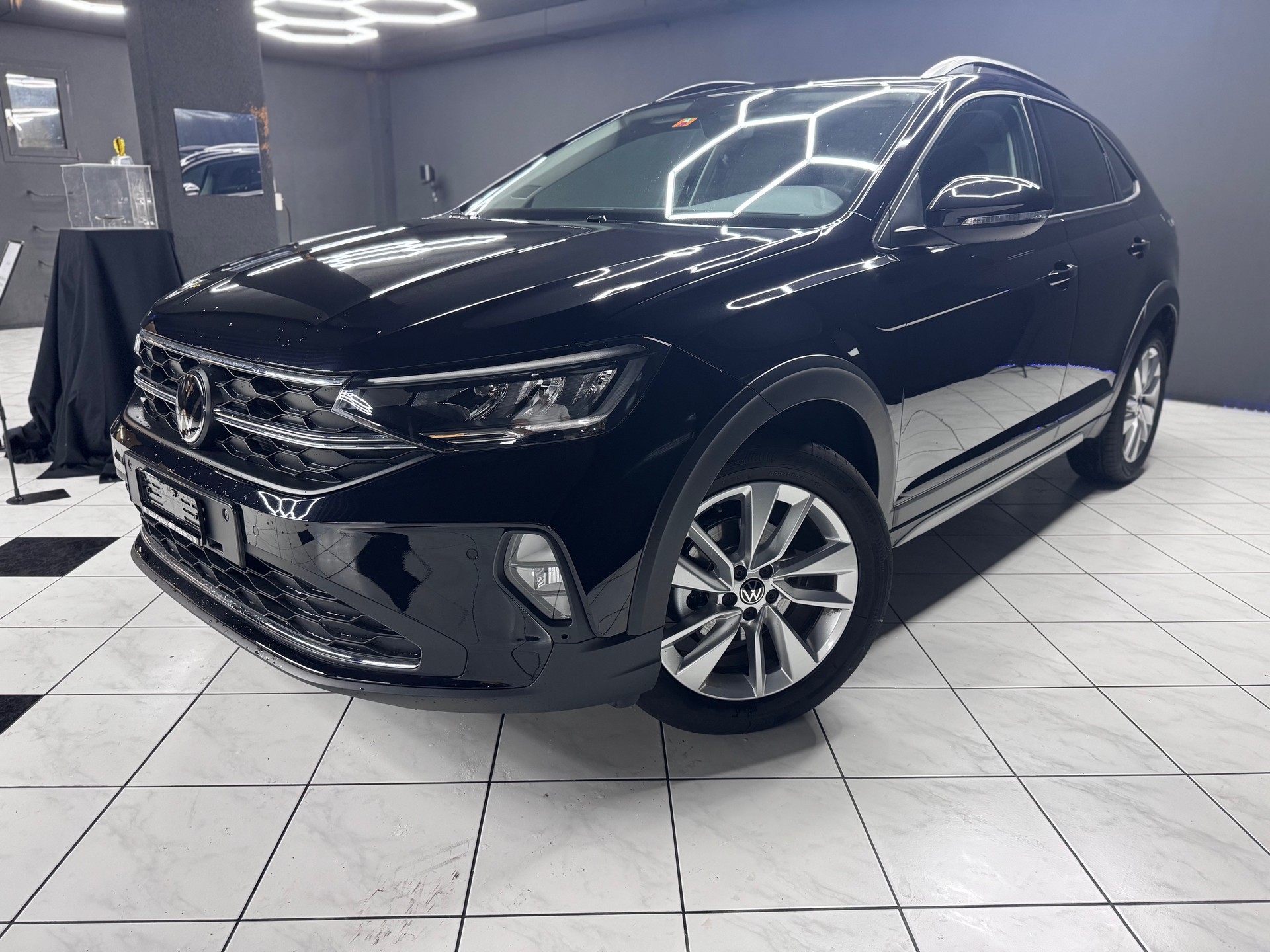 VW Taigo 1.0 TSI Life DSG-showroom-element-1