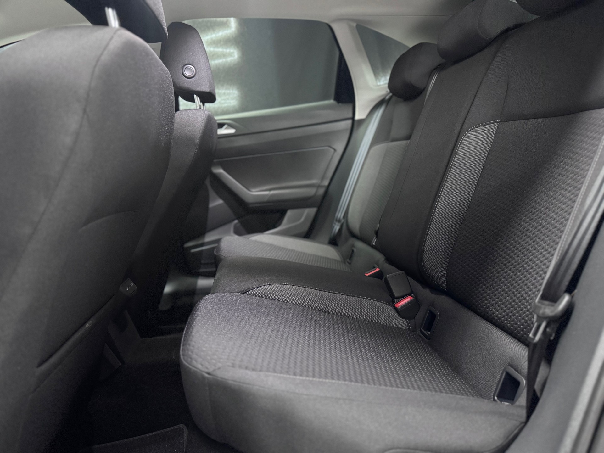 VW Taigo 1.0 TSI Life DSG-image-10