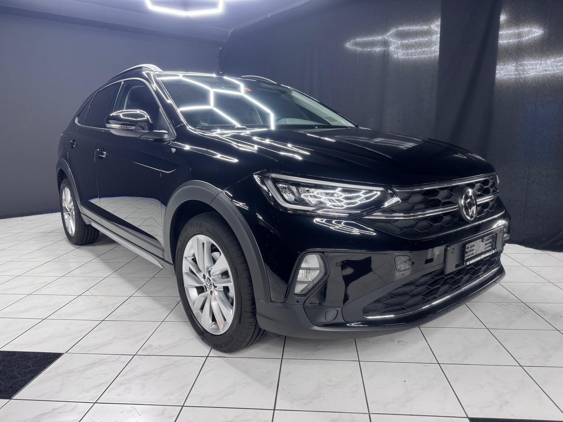 VW Taigo 1.0 TSI Life DSG-showroom-element-3