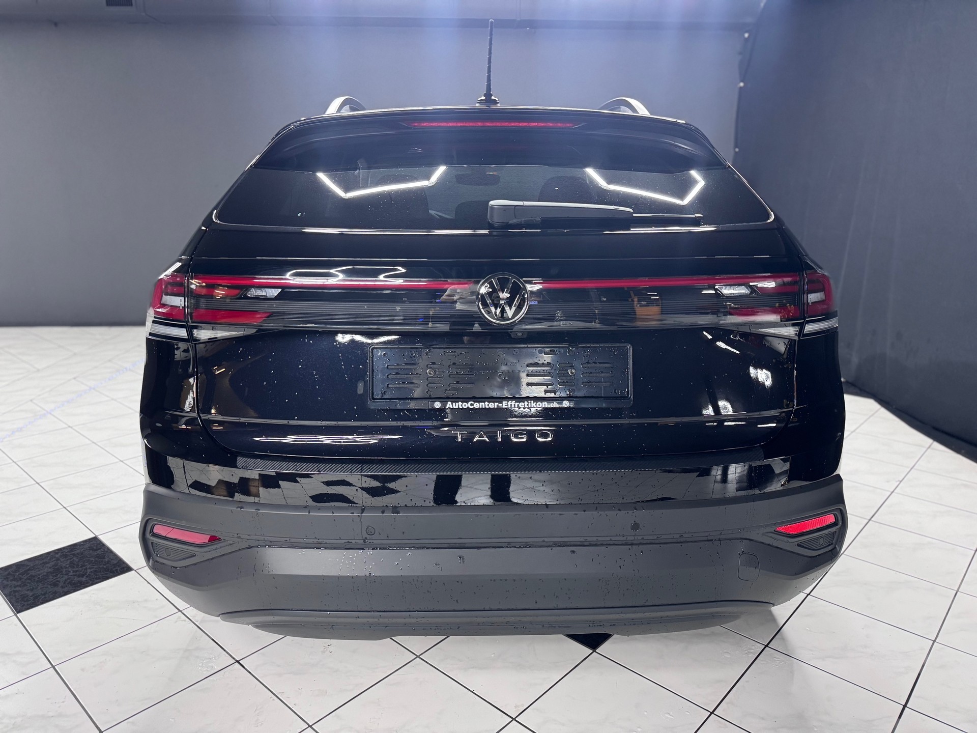 VW Taigo 1.0 TSI Life DSG-image-4