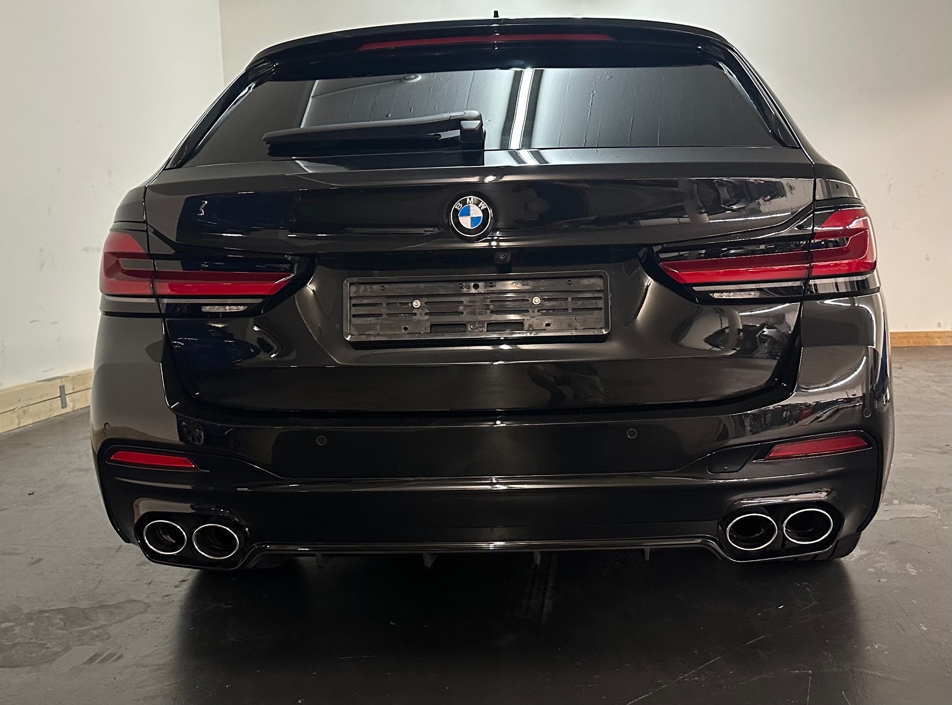 BMW-ALPINA D5 S Touring xDrive Switch-Tronic-image-7