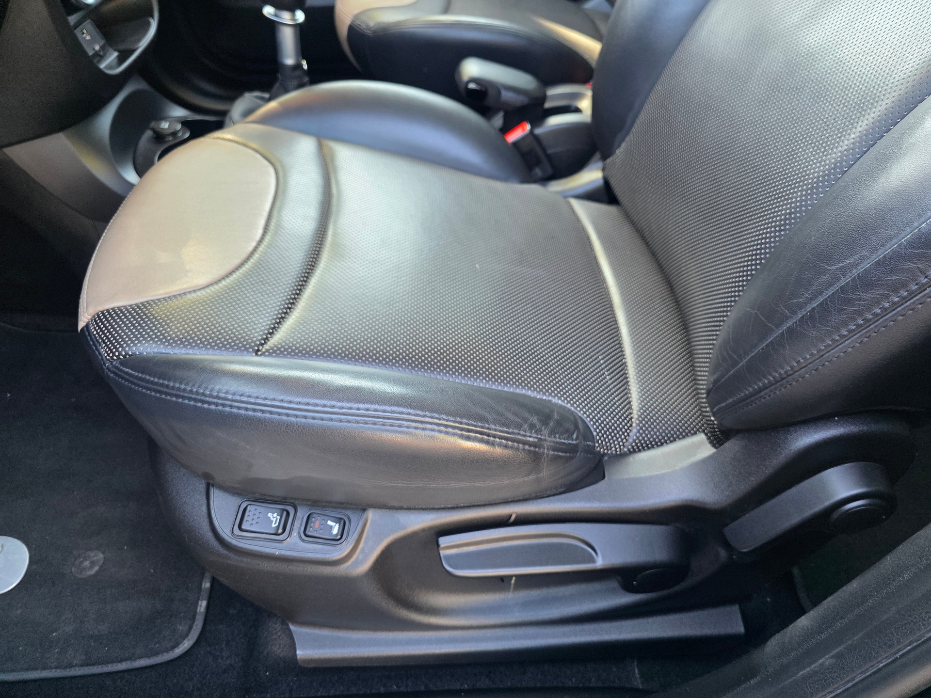 FIAT 500L Living 1.6 JTD Lounge-image-15