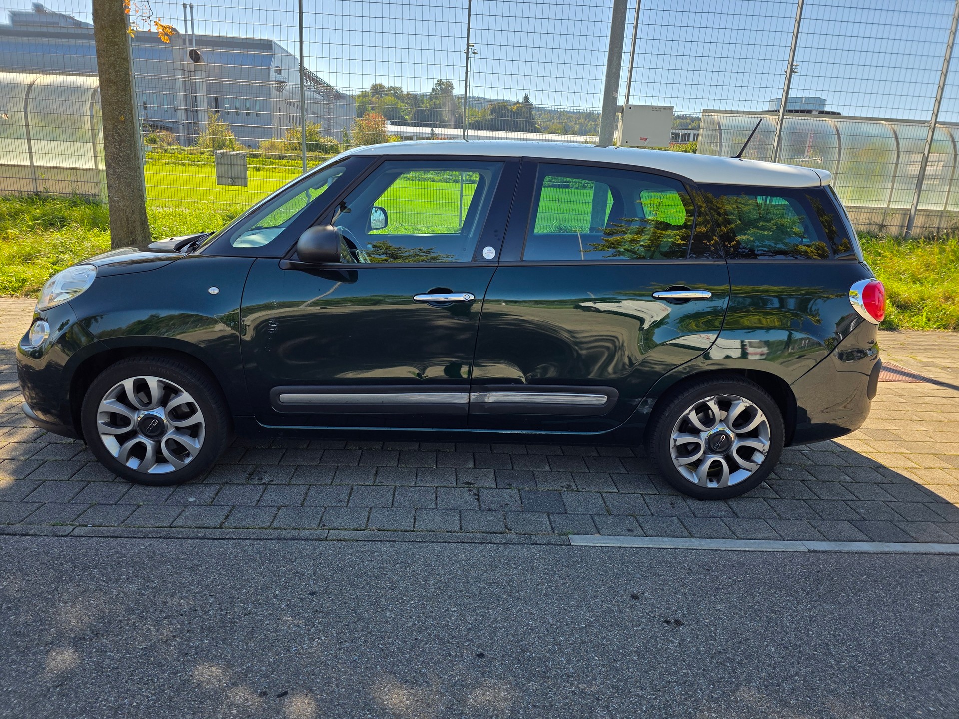 FIAT 500L Living 1.6 JTD Lounge-image-7