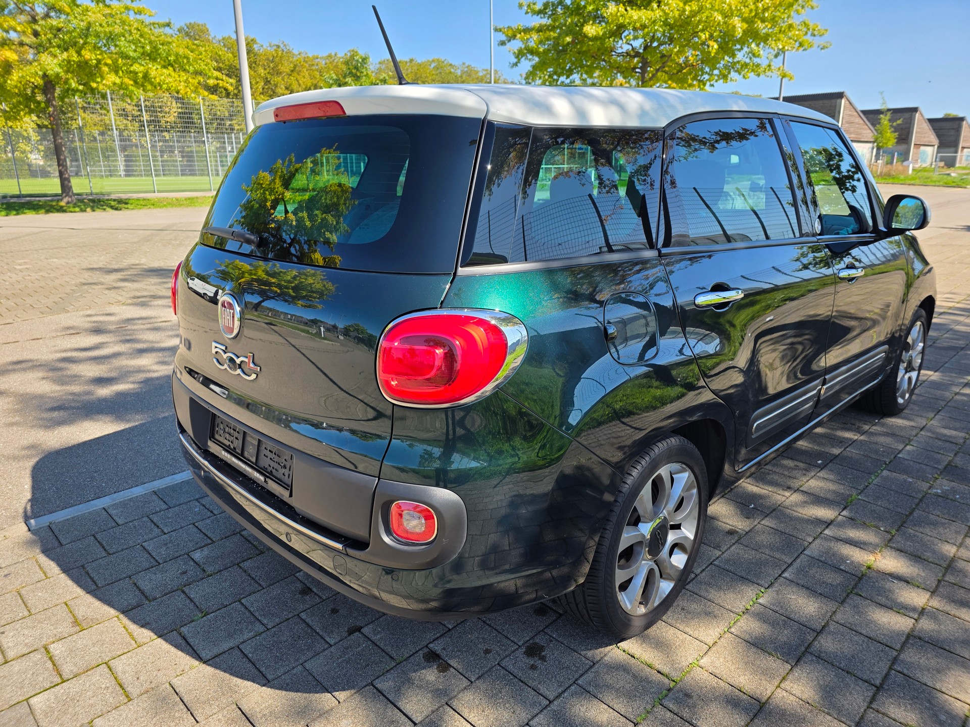 FIAT 500L Living 1.6 JTD Lounge-image-4