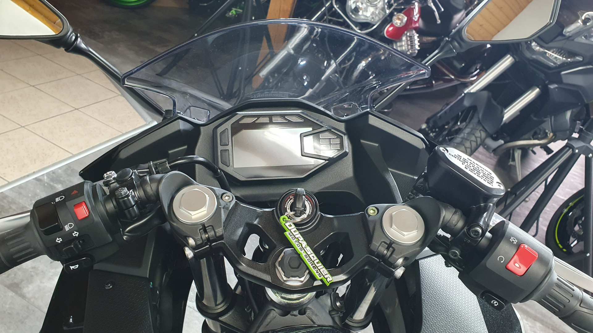 KAWASAKI Ninja 650-image-3