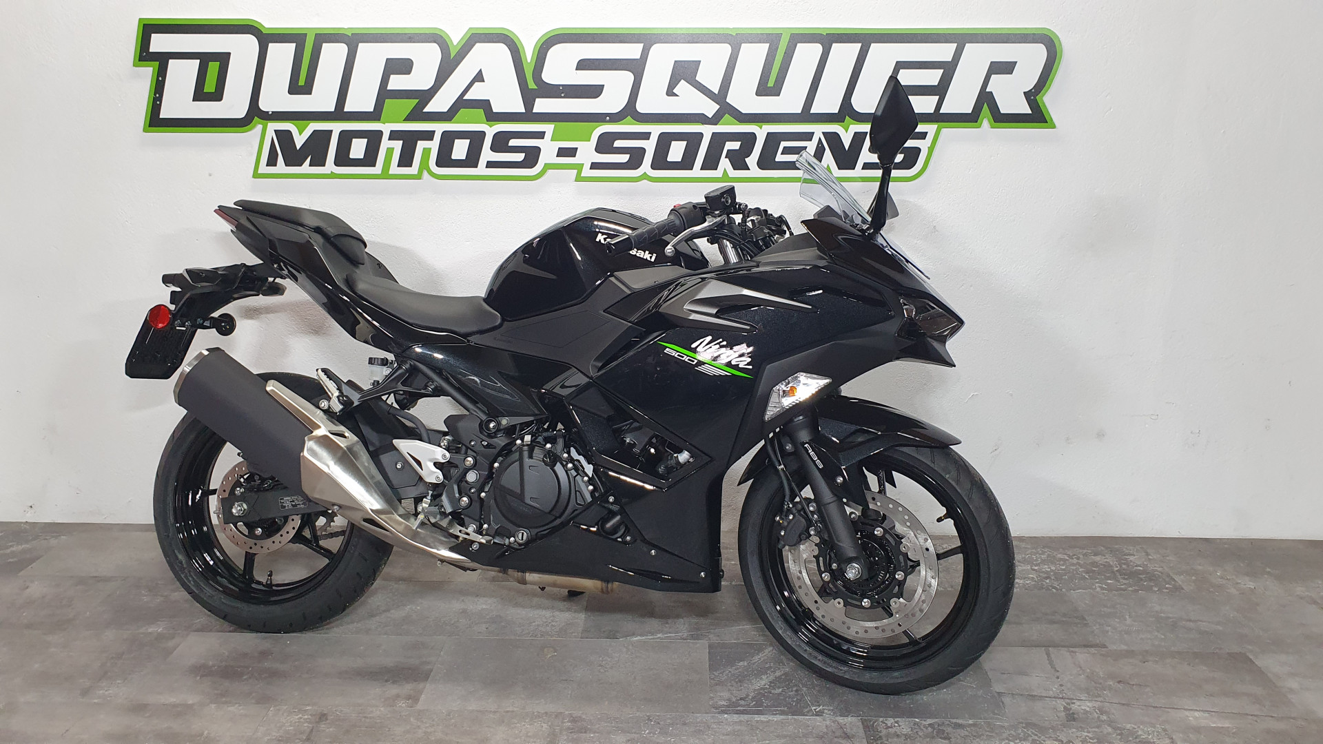 KAWASAKI Ninja 650-image-1