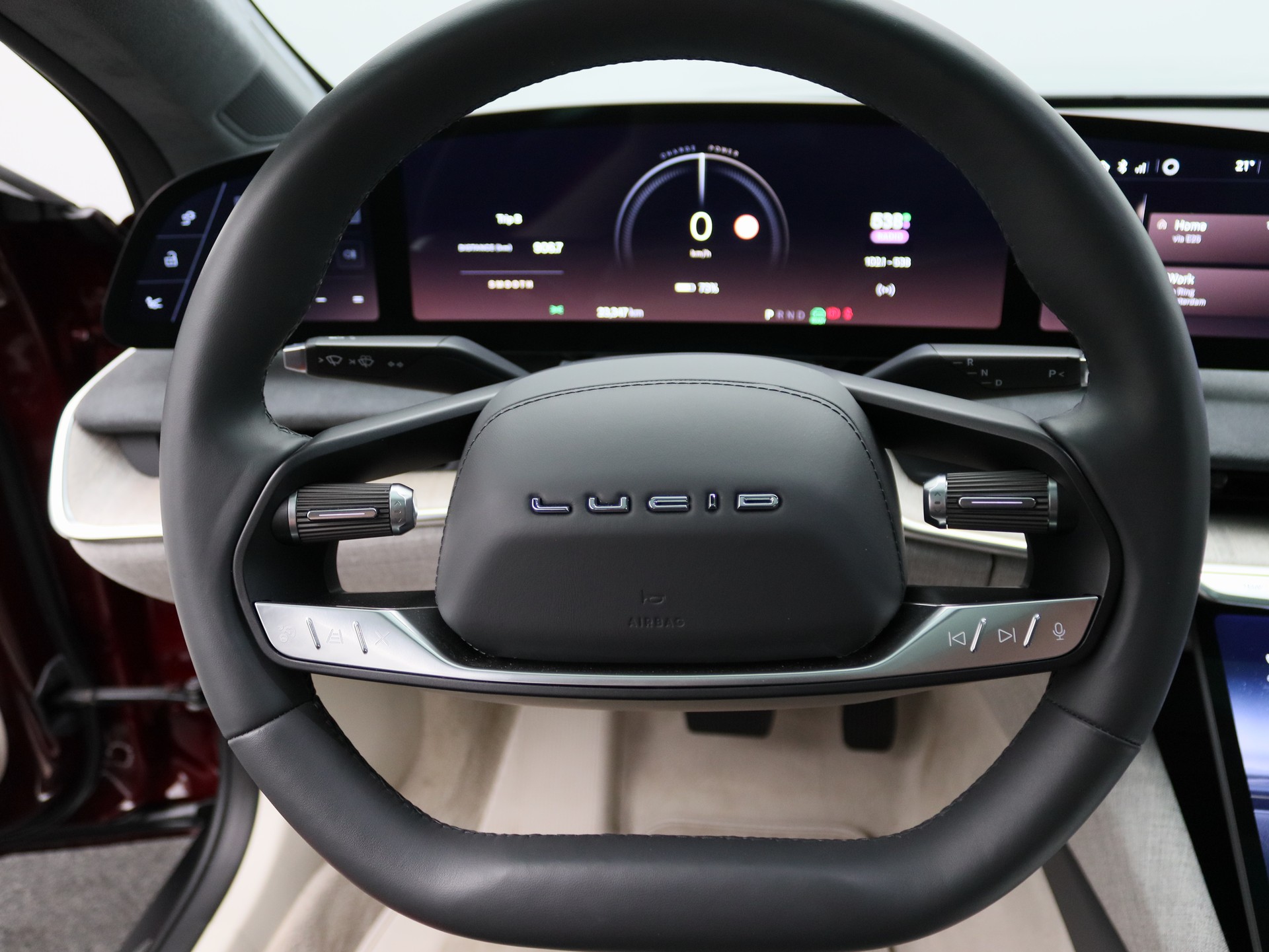 LUCID Air 118 kWh Performance Dream Edition-image-4