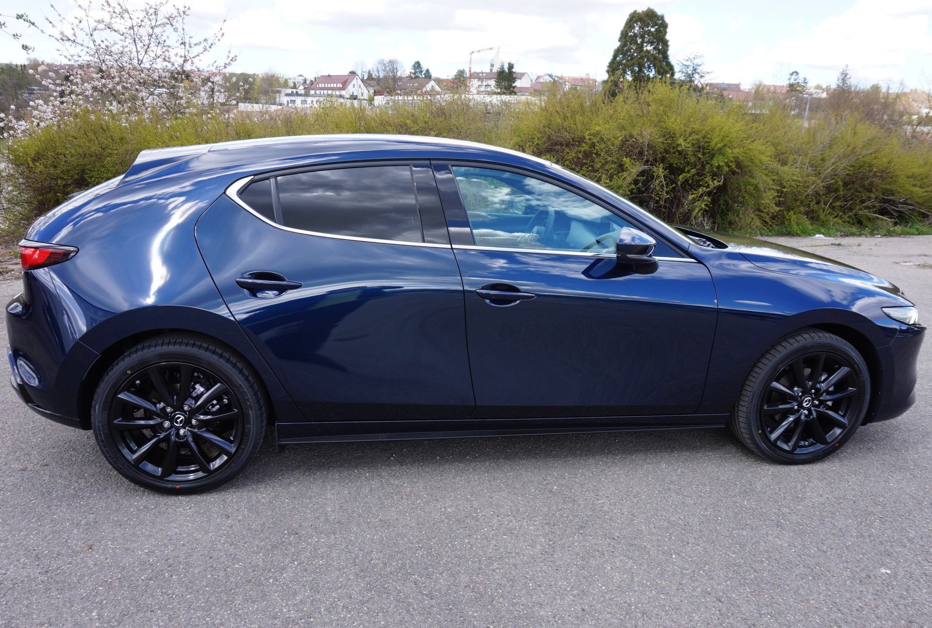 MAZDA 3 Hatchback SKYACTIV-X M Hybrid 186 Ambition Automat-showroom-element-3
