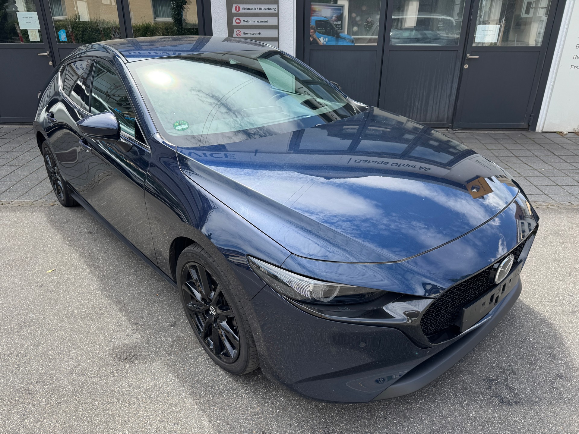 MAZDA 3 Hatchback SKYACTIV-X M Hybrid 186 Ambition Automat