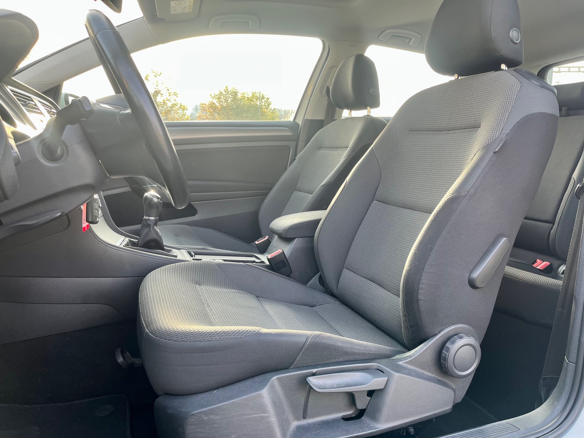 VW Golf 1.4 TSI Comfortline-image-8