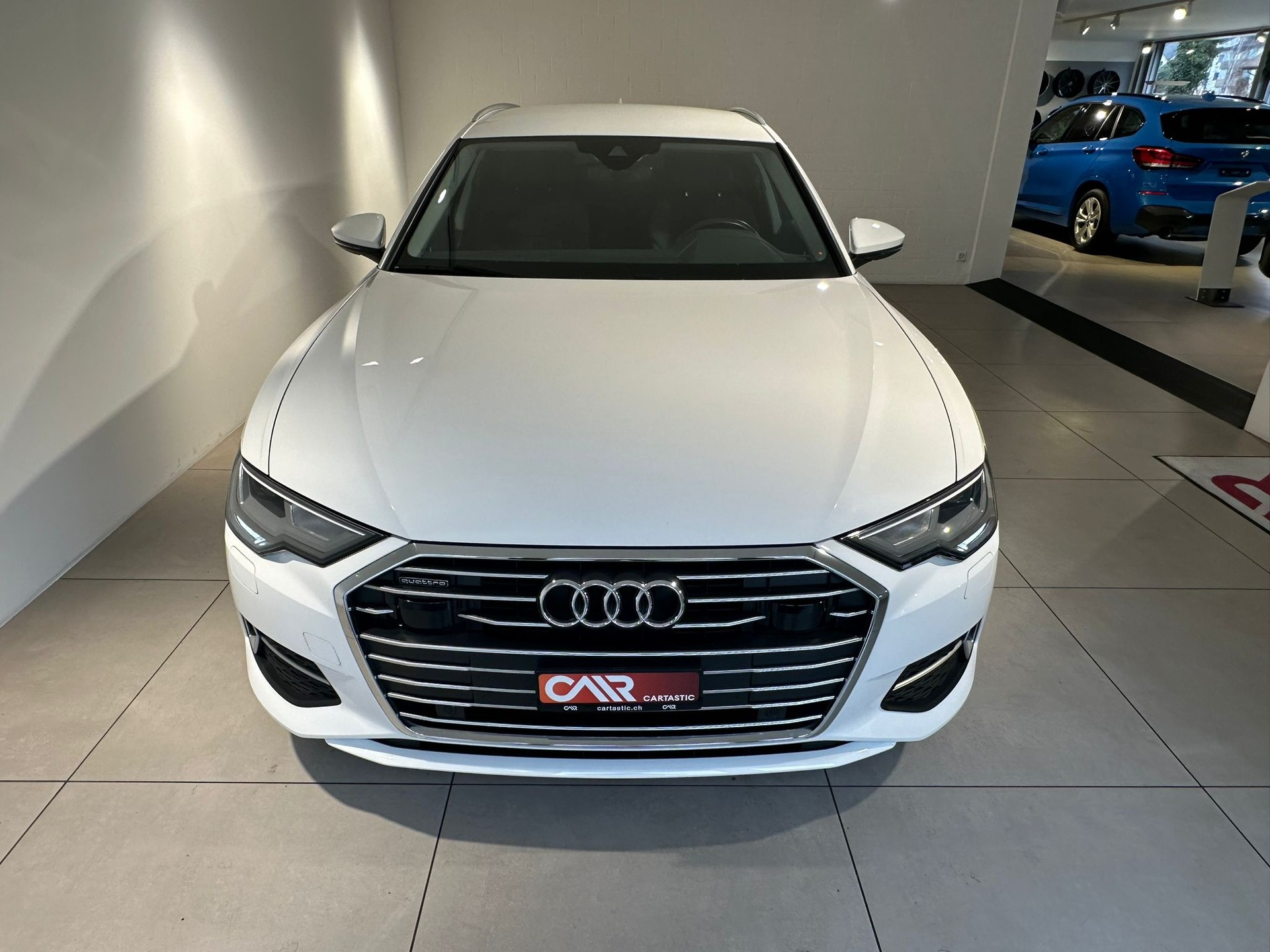 AUDI A6 Avant 40 TDI Sport quattro-showroom-element-1