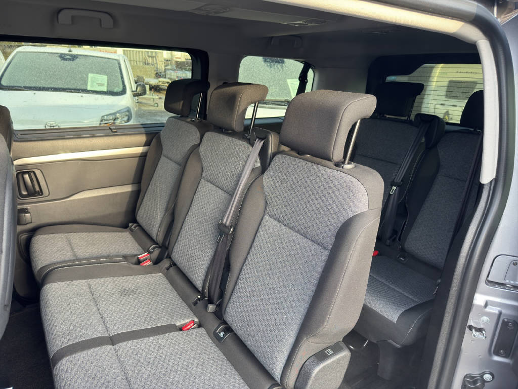 TOYOTA PROACE Verso L1 2.0 D Trend-image-15