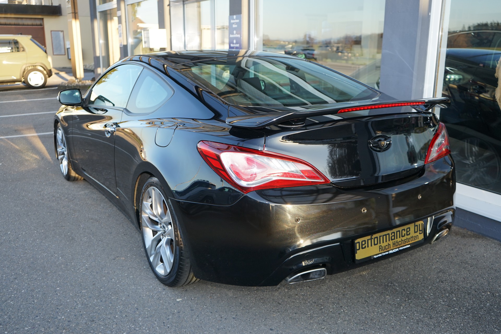 HYUNDAI Genesis 2.0 Turbo-image-6
