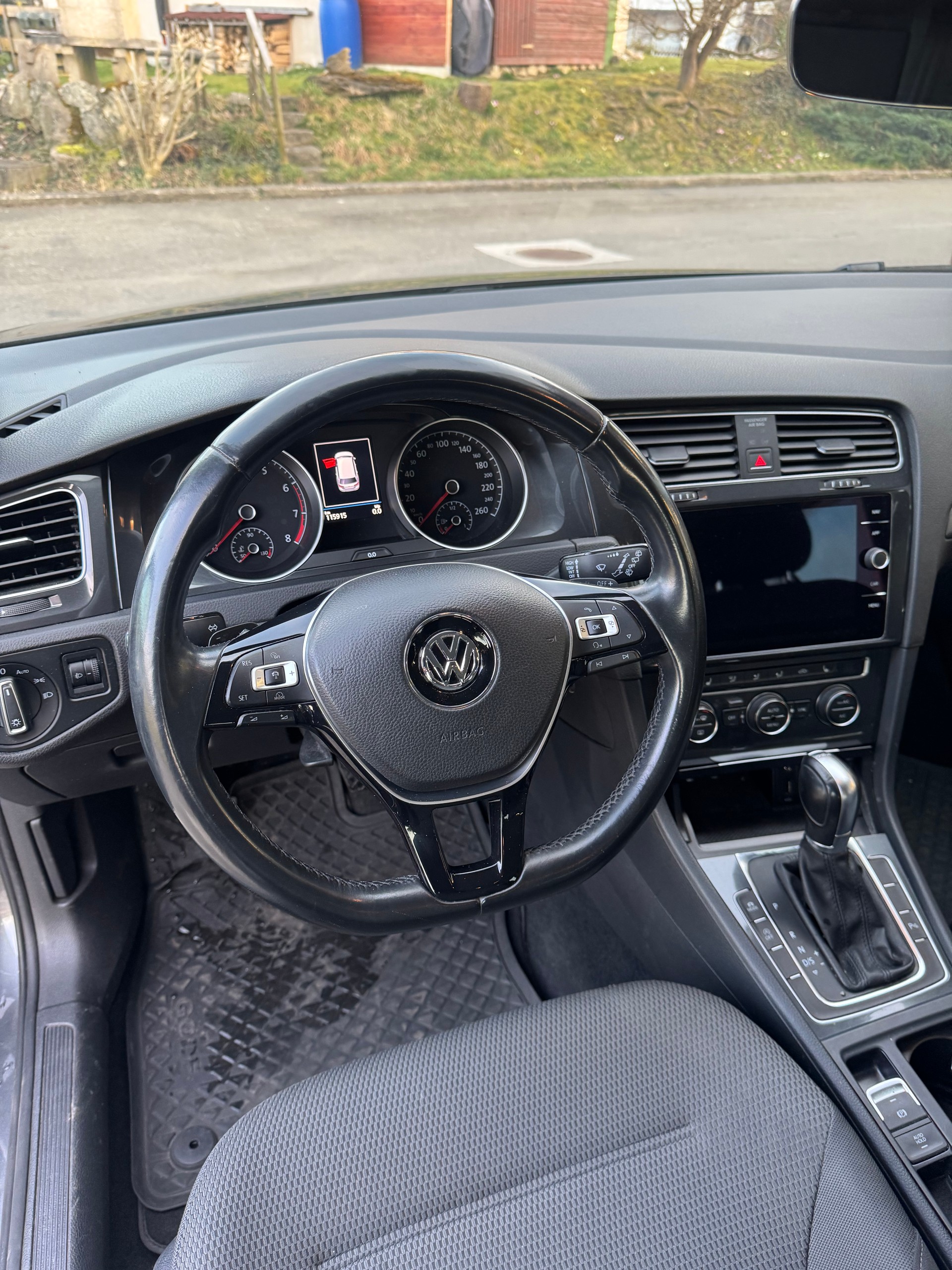 VW Golf Variant 1.4 TSI Comfortline DSG-image-10