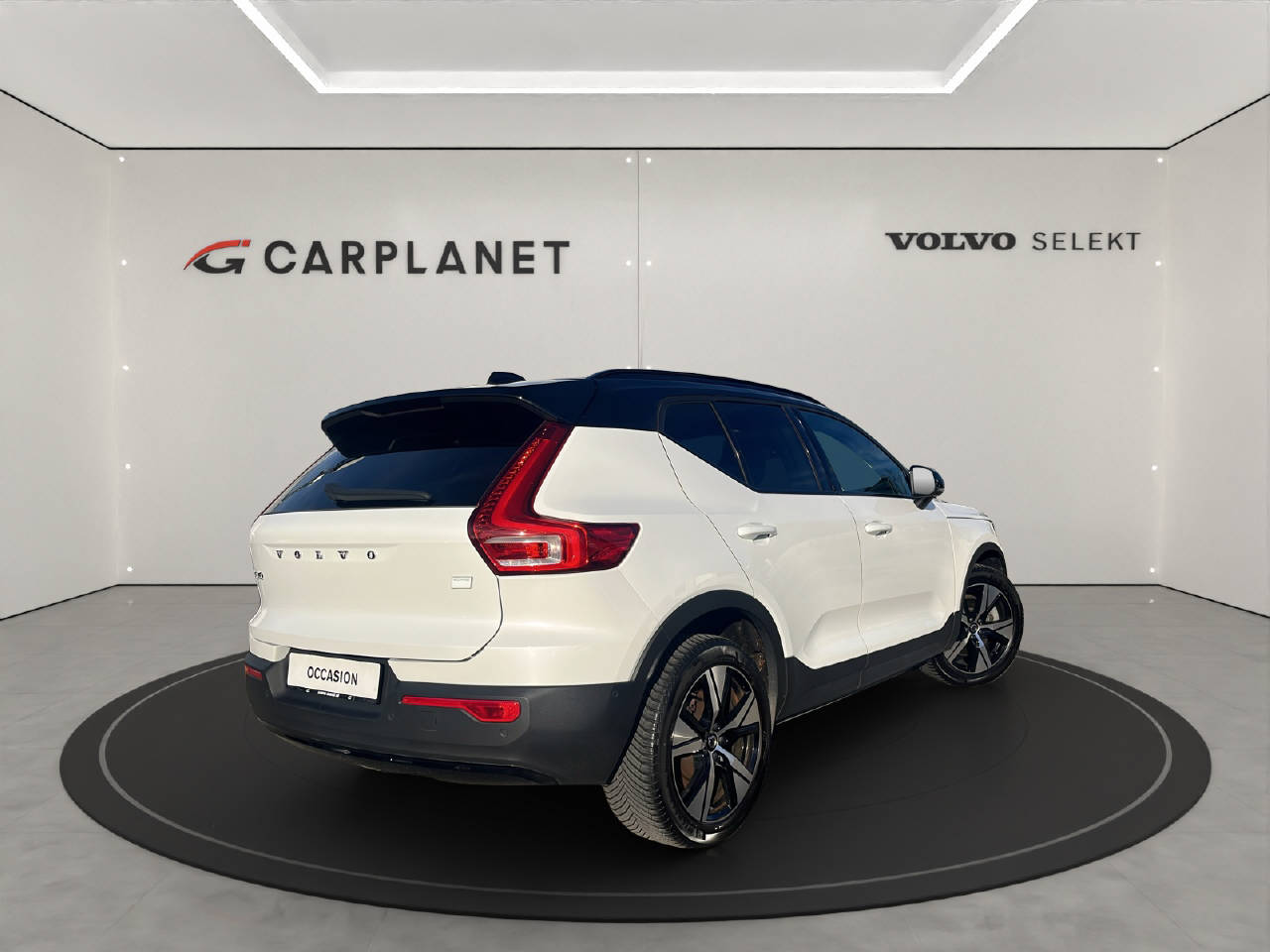 VOLVO XC40 P6 Ultimate-image-5