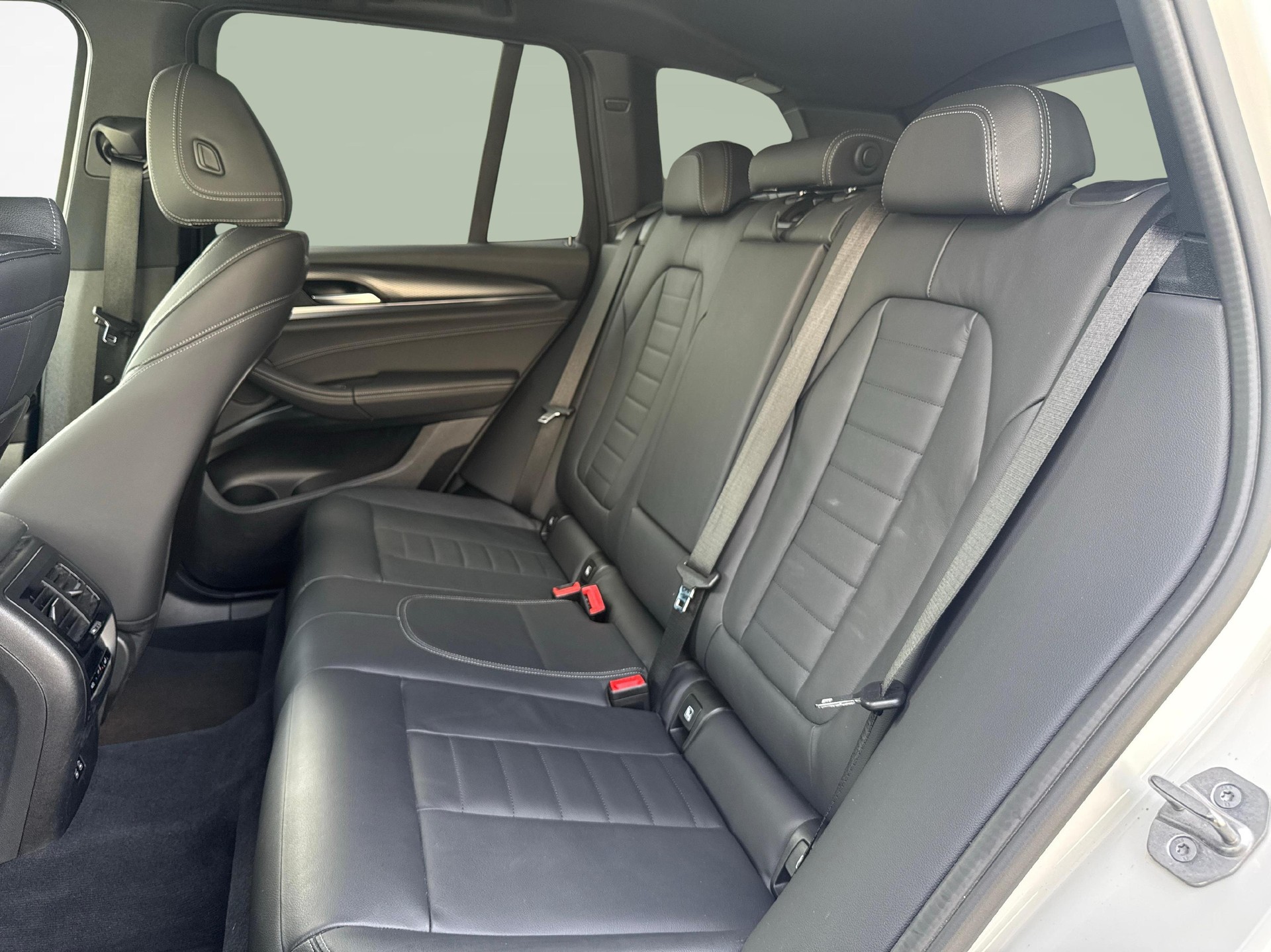 BMW X3 30e xDrive SAG-image-18
